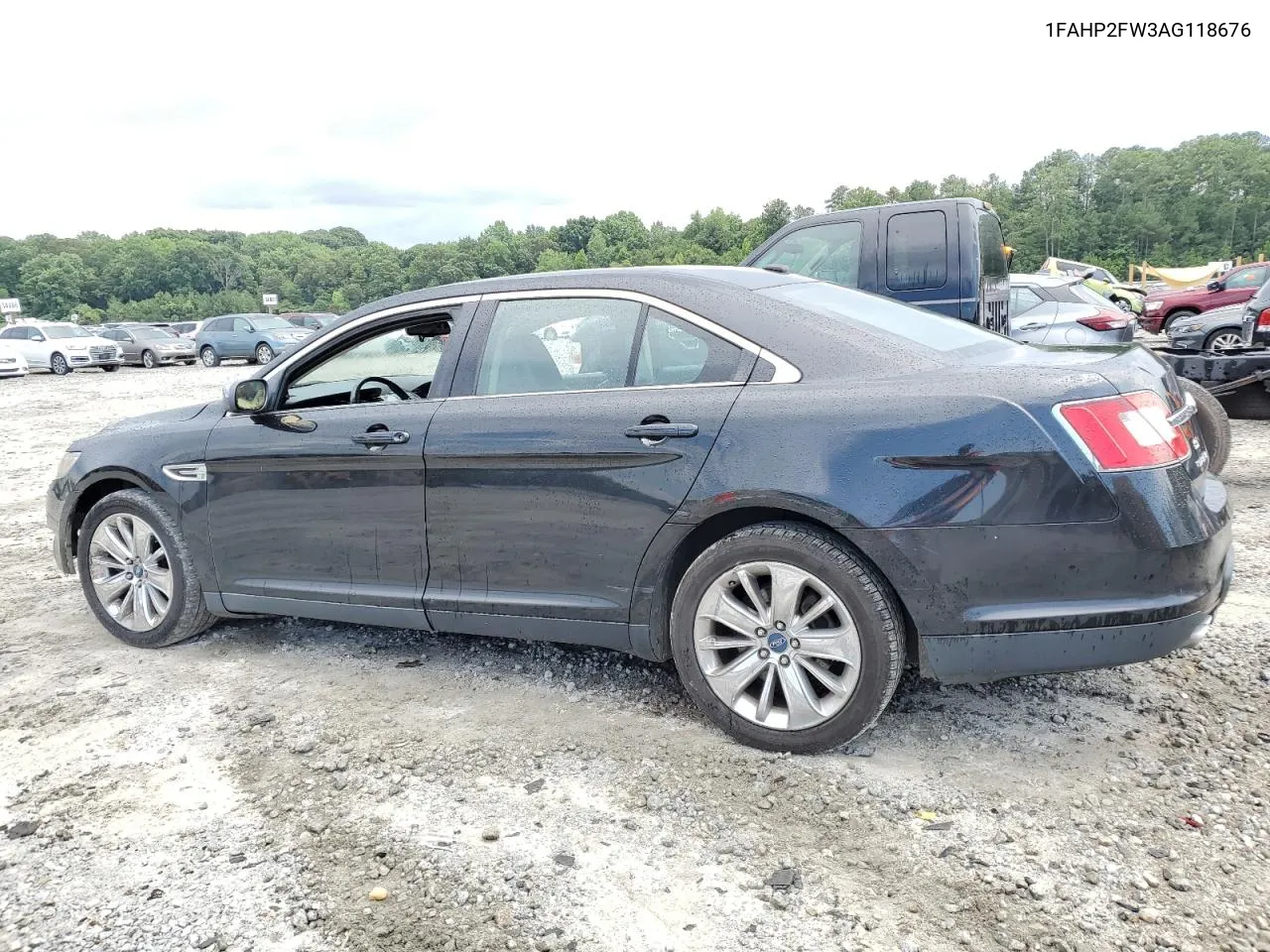 2010 Ford Taurus Limited VIN: 1FAHP2FW3AG118676 Lot: 64737094