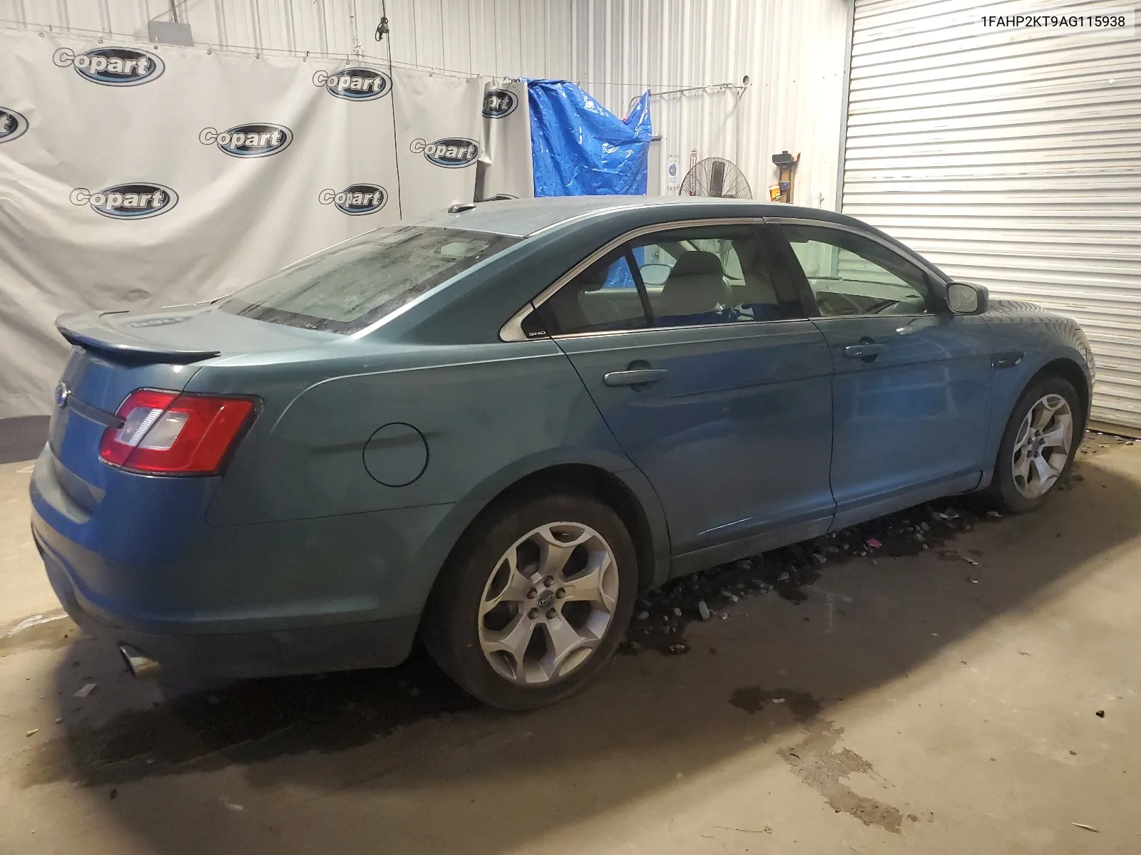 1FAHP2KT9AG115938 2010 Ford Taurus Sho