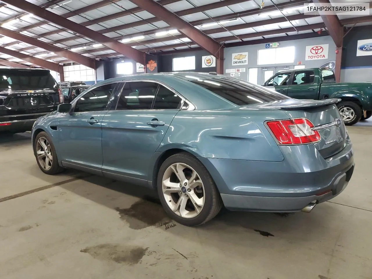 1FAHP2KT5AG121784 2010 Ford Taurus Sho