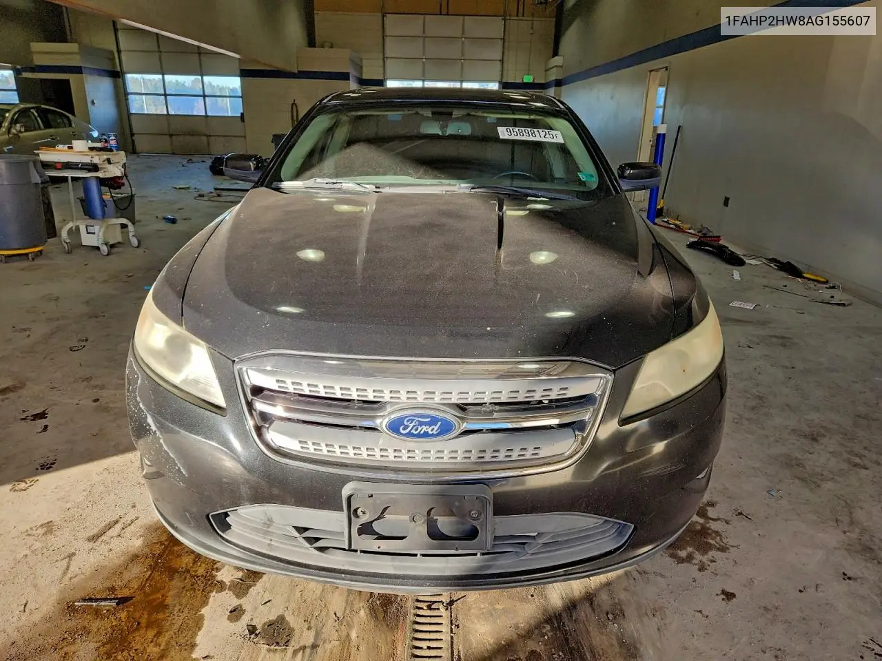 1FAHP2HW8AG155607 2010 Ford Taurus Sel