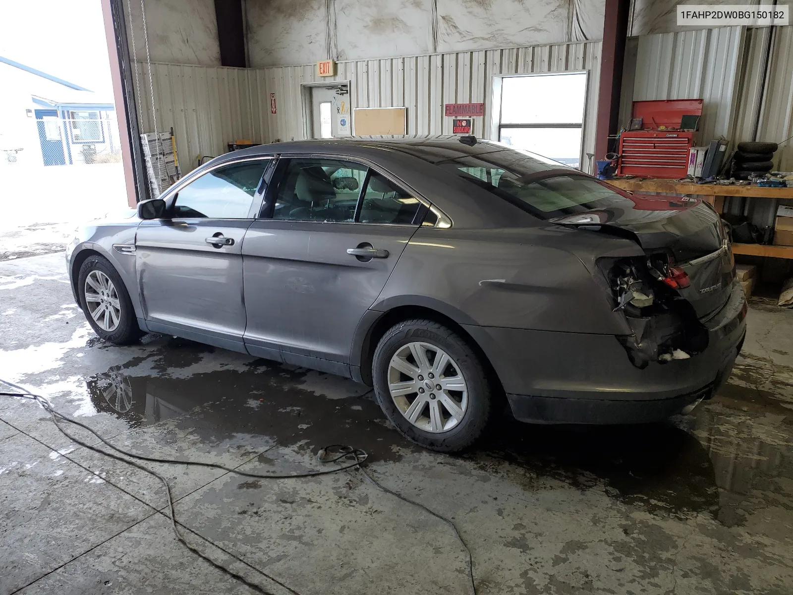 1FAHP2DW0BG150182 2011 Ford Taurus Se