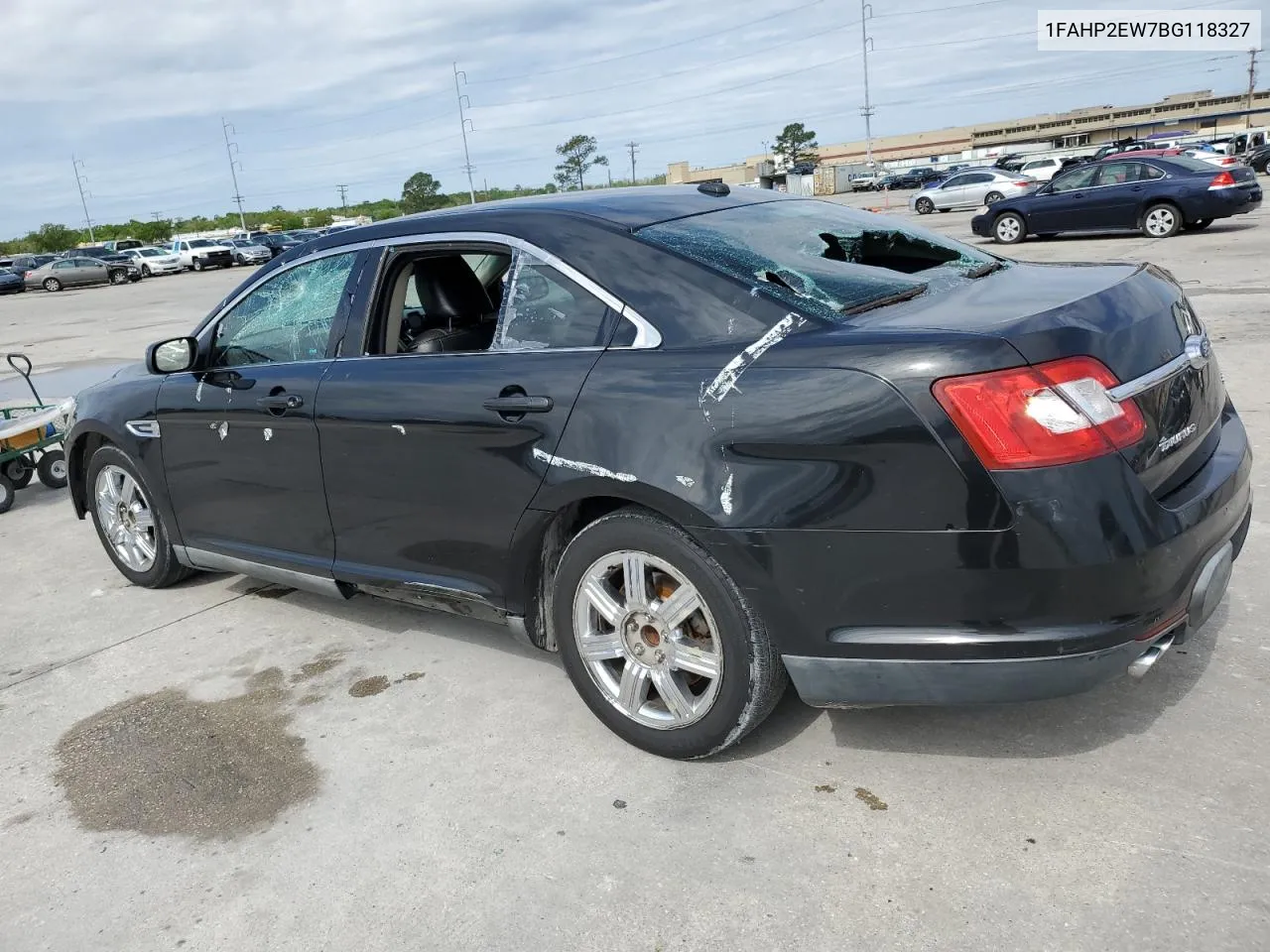 1FAHP2EW7BG118327 2011 Ford Taurus Sel