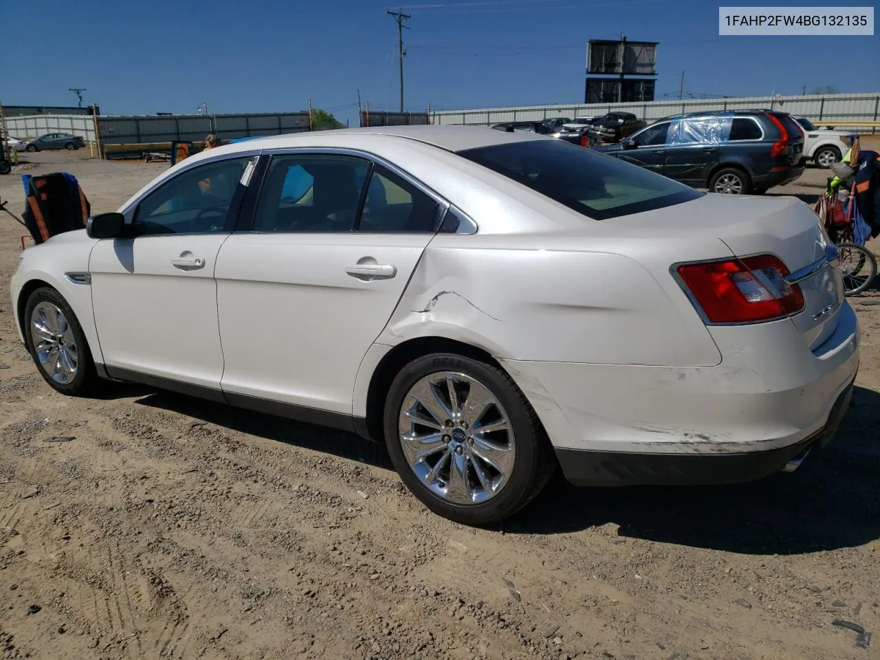 2011 Ford Taurus Limited VIN: 1FAHP2FW4BG132135 Lot: 52148904