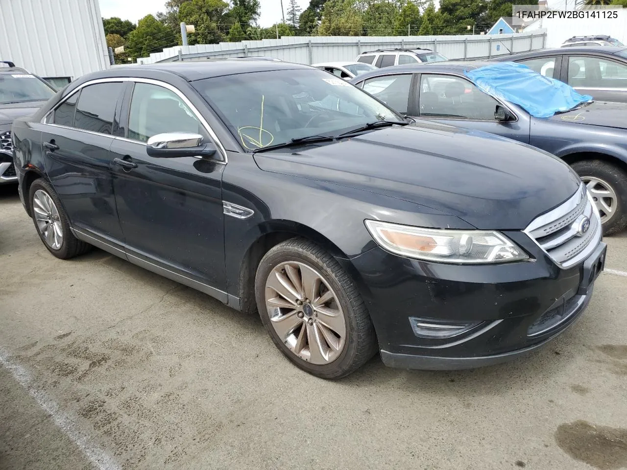 1FAHP2FW2BG141125 2011 Ford Taurus Limited