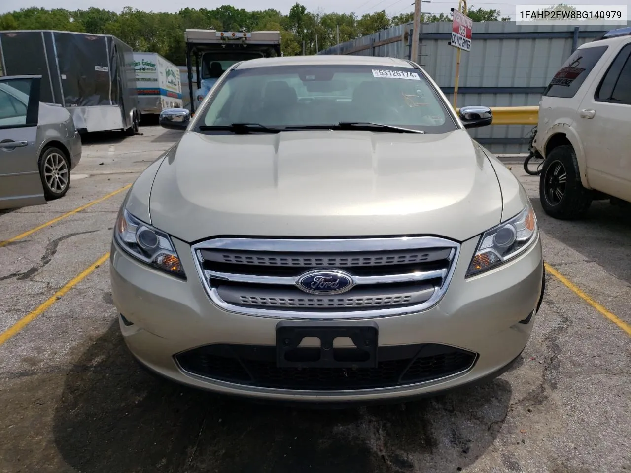 2011 Ford Taurus Limited VIN: 1FAHP2FW8BG140979 Lot: 53126174