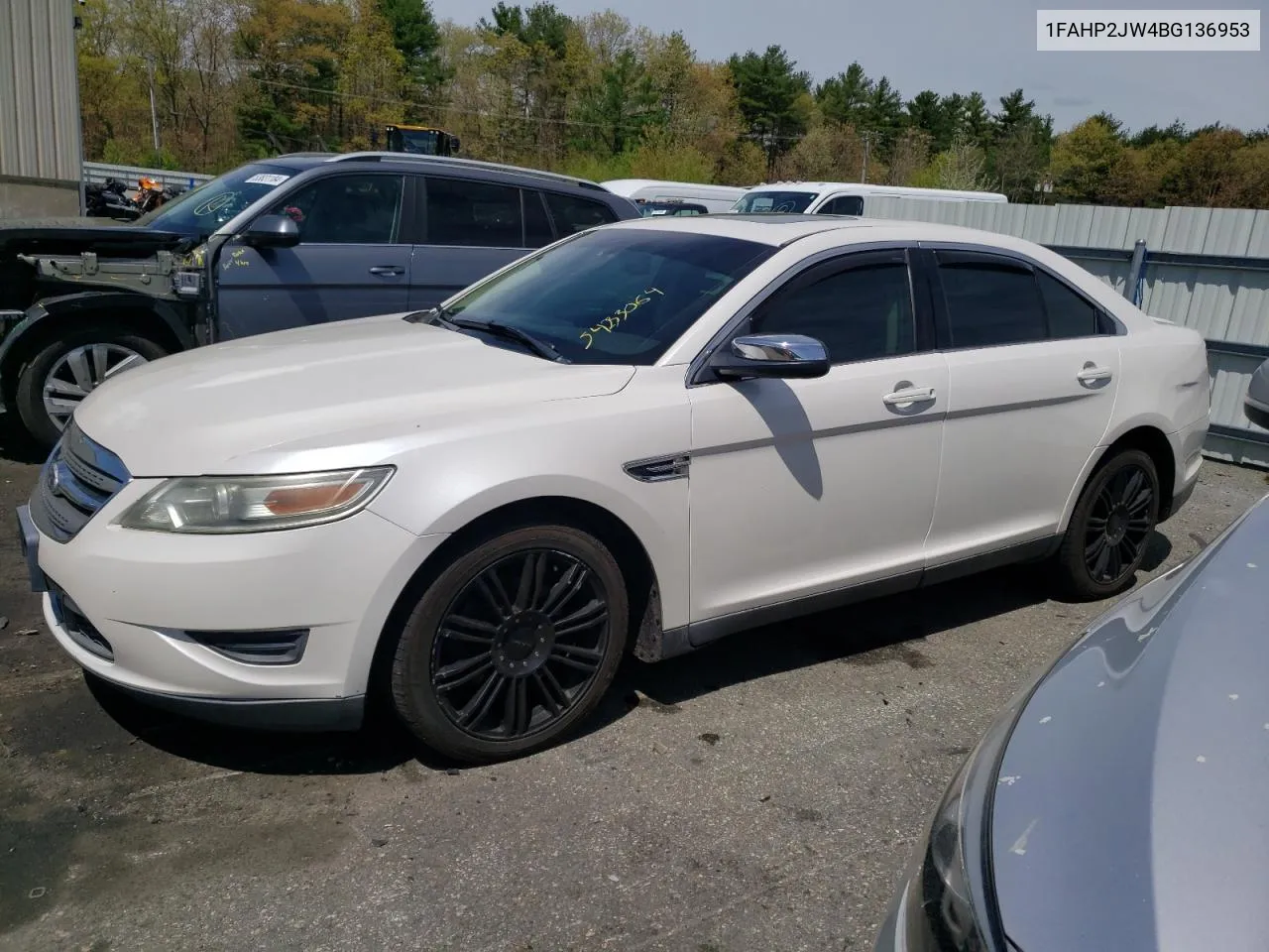 2011 Ford Taurus Limited VIN: 1FAHP2JW4BG136953 Lot: 54233064