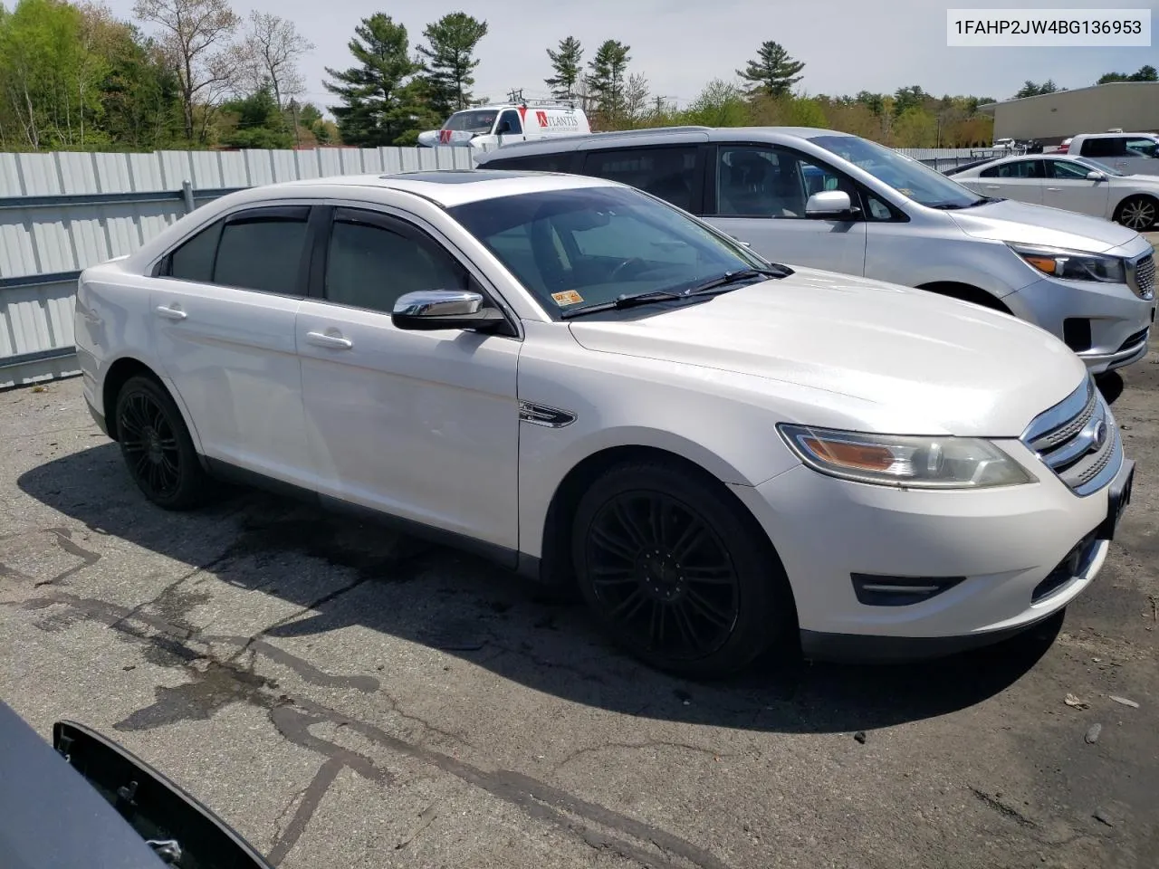 2011 Ford Taurus Limited VIN: 1FAHP2JW4BG136953 Lot: 54233064