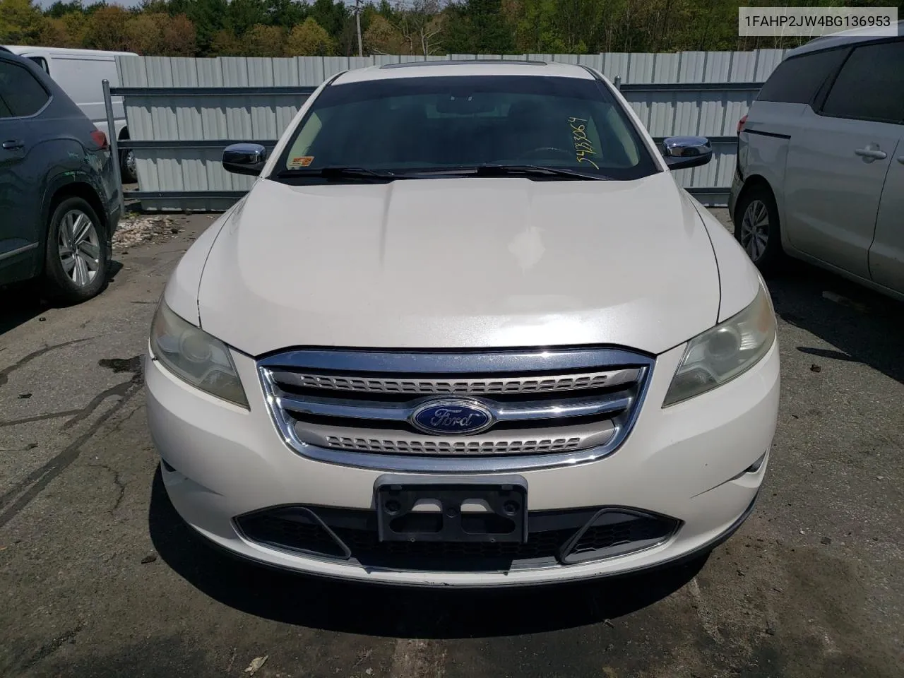 1FAHP2JW4BG136953 2011 Ford Taurus Limited