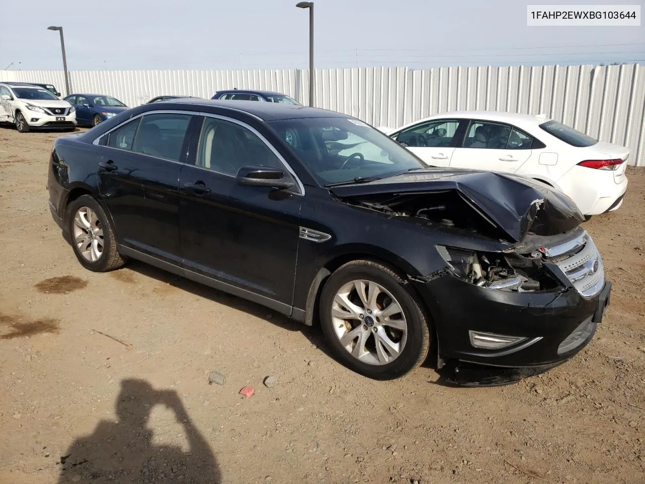 1FAHP2EWXBG103644 2011 Ford Taurus Sel