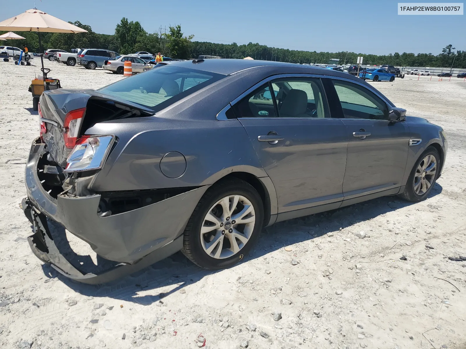 1FAHP2EW8BG100757 2011 Ford Taurus Sel