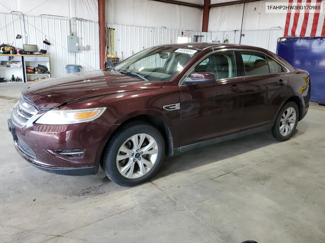 1FAHP2HW3BG170985 2011 Ford Taurus Sel