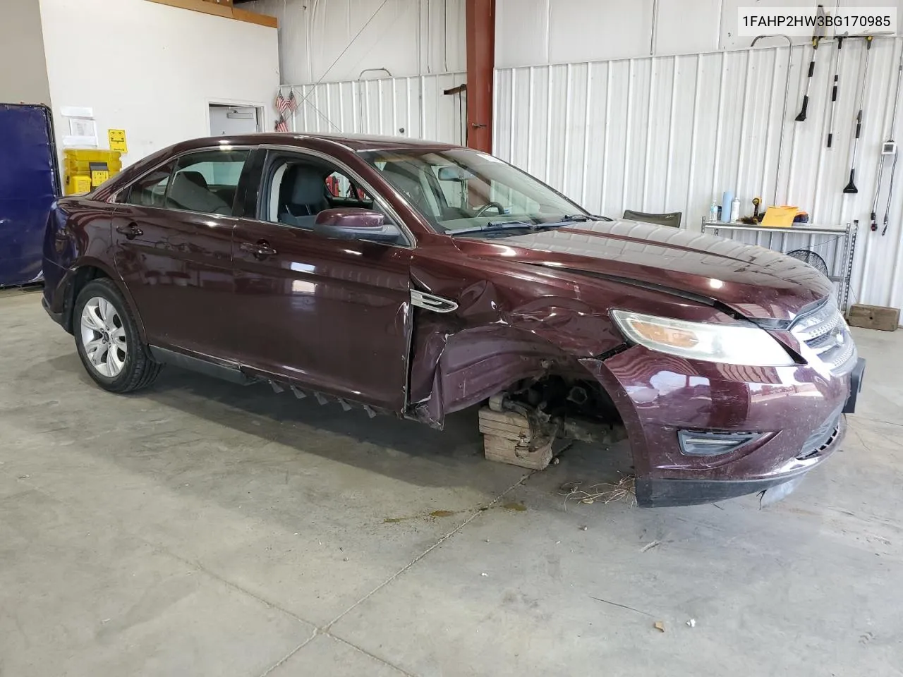 1FAHP2HW3BG170985 2011 Ford Taurus Sel