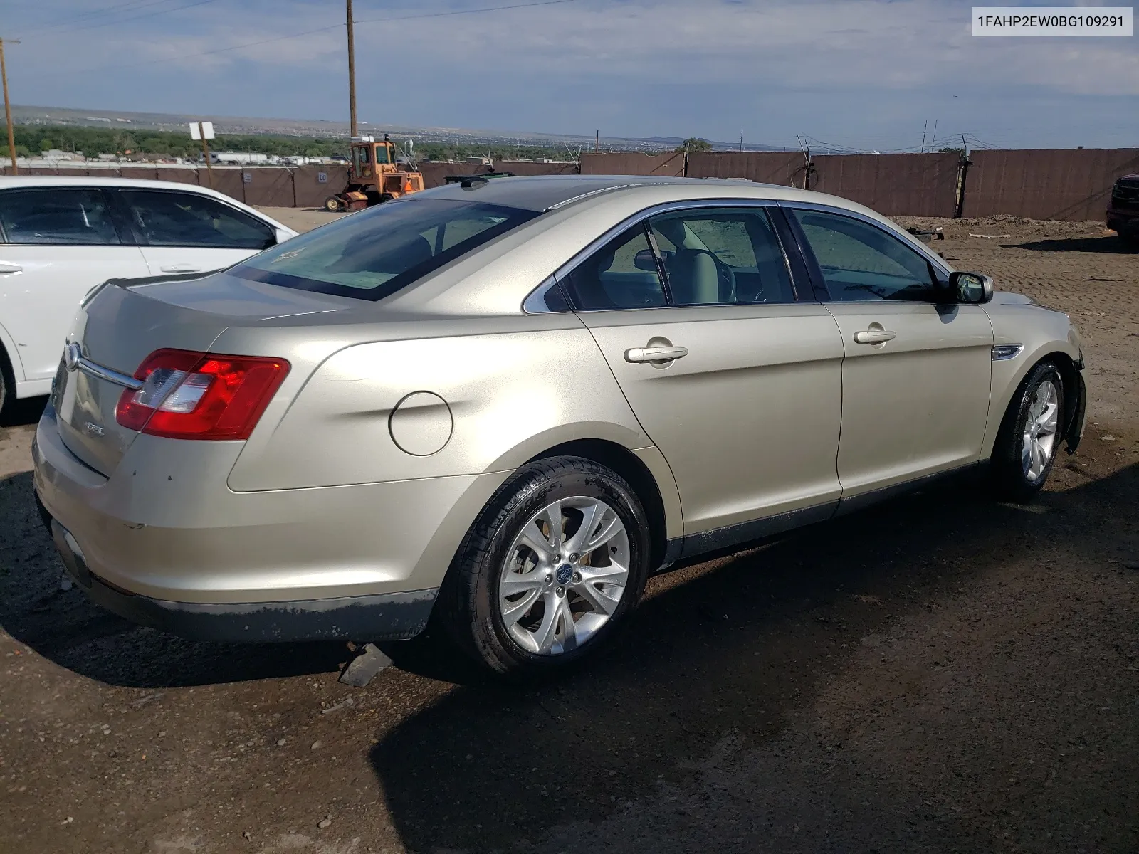 1FAHP2EW0BG109291 2011 Ford Taurus Sel