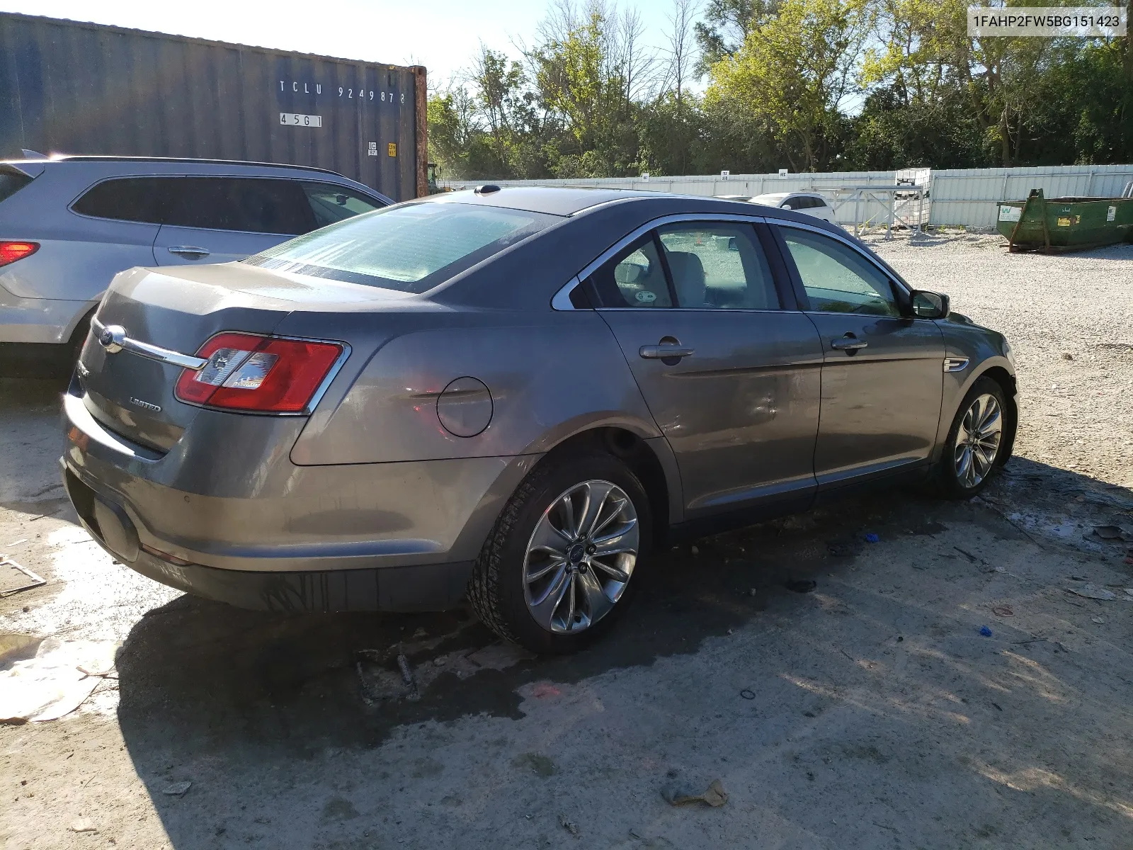 1FAHP2FW5BG151423 2011 Ford Taurus Limited