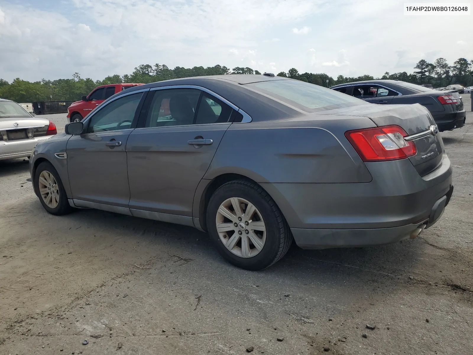 1FAHP2DW8BG126048 2011 Ford Taurus Se