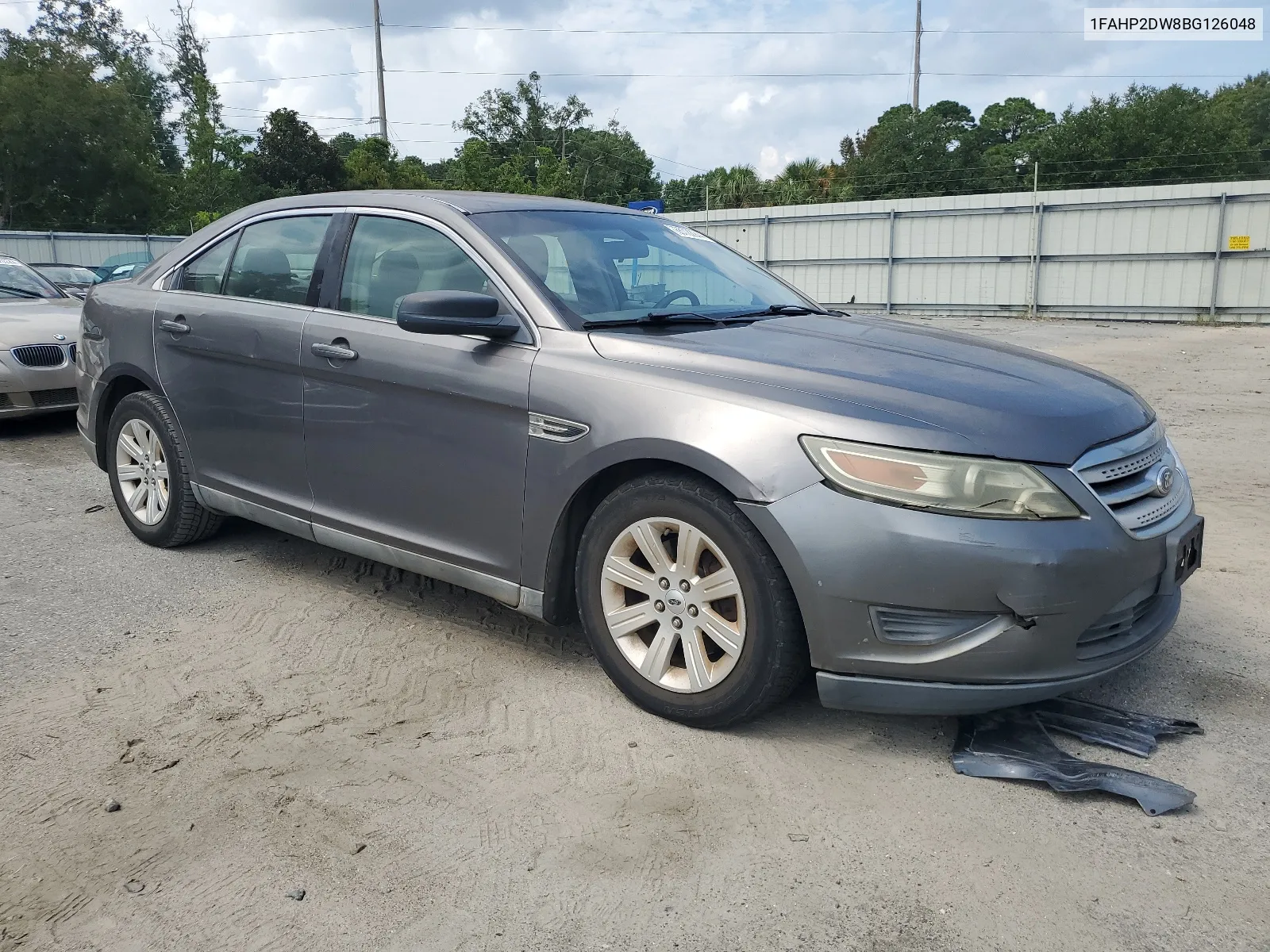 1FAHP2DW8BG126048 2011 Ford Taurus Se