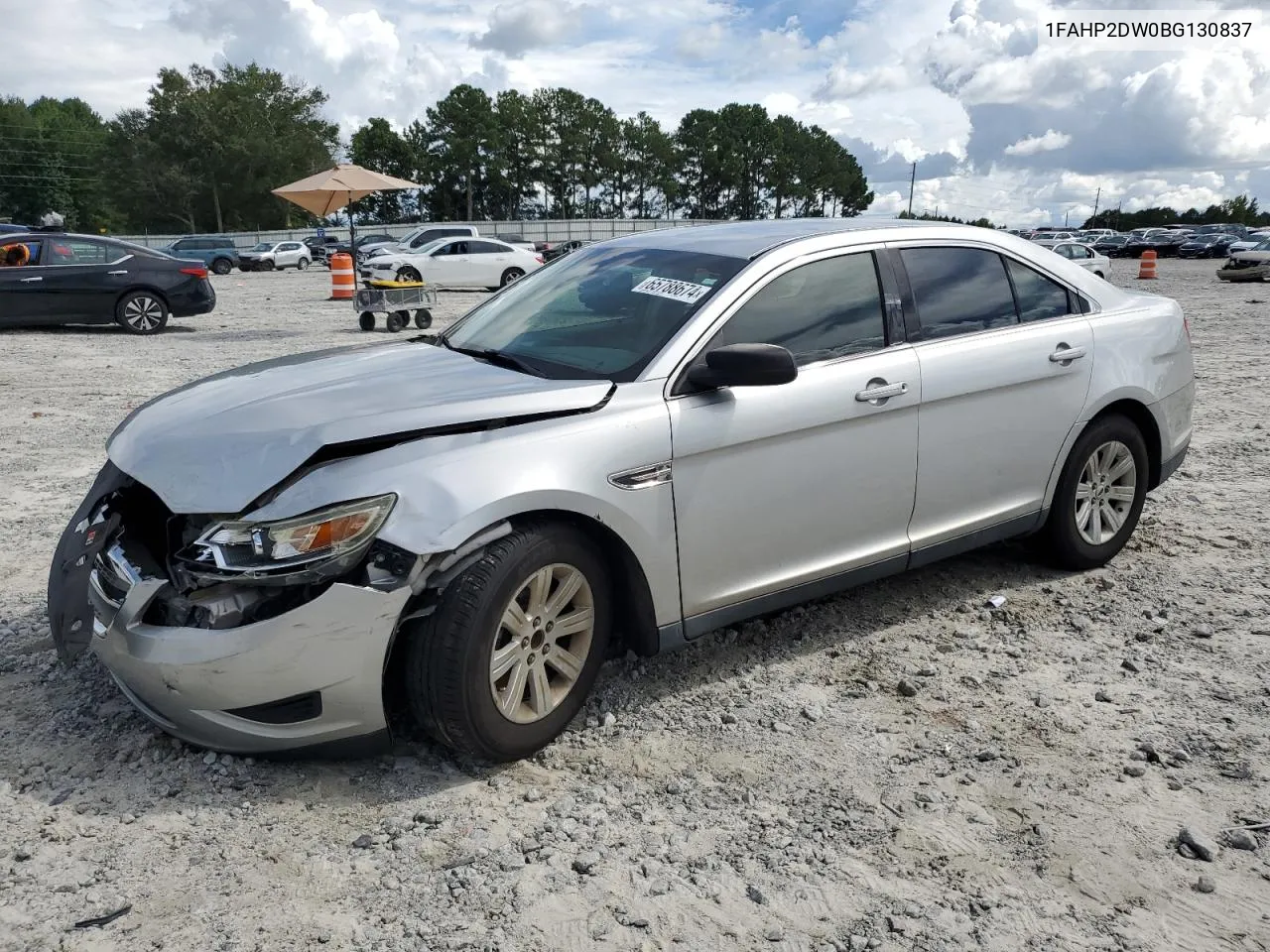 1FAHP2DW0BG130837 2011 Ford Taurus Se