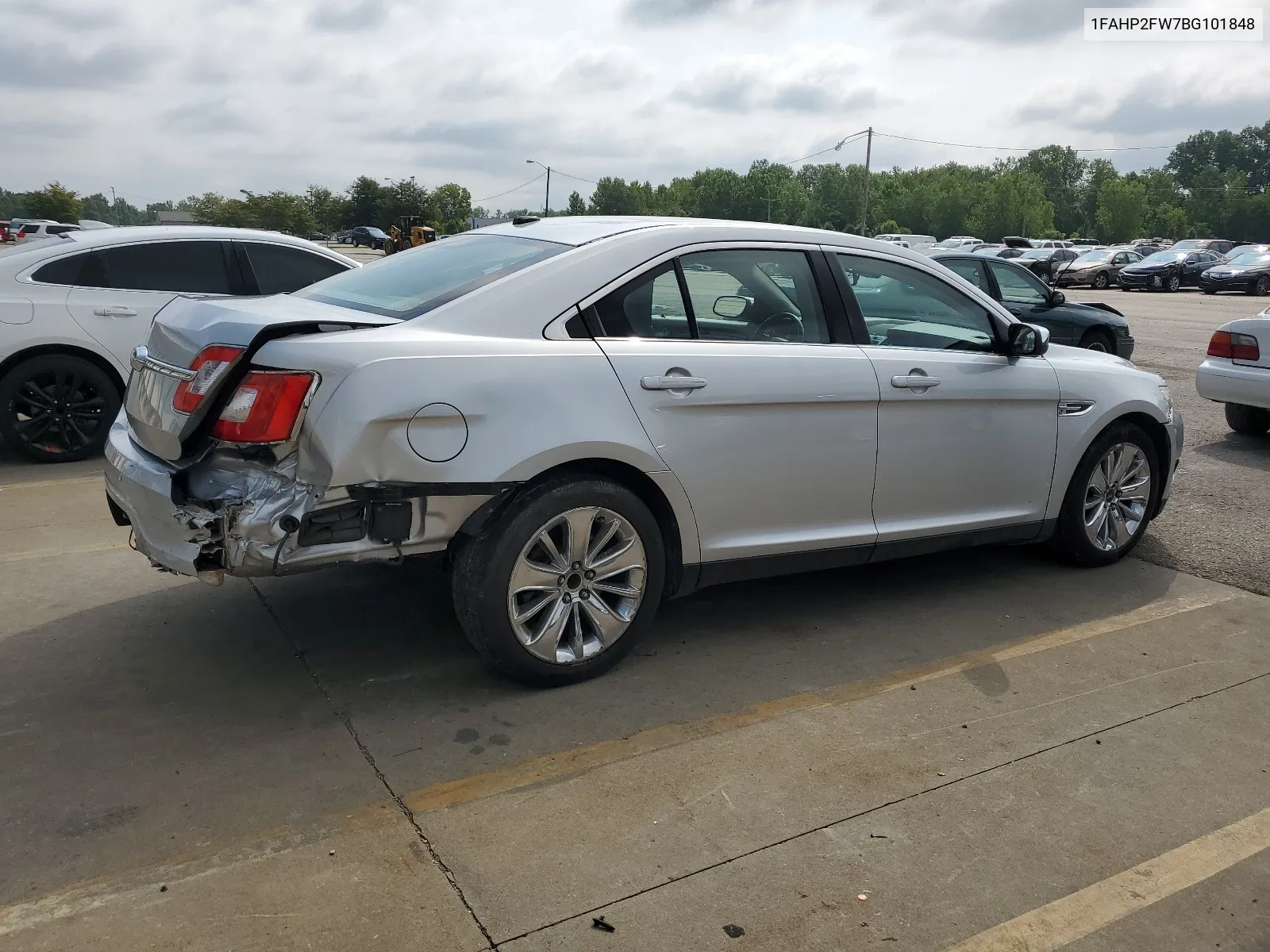 2011 Ford Taurus Limited VIN: 1FAHP2FW7BG101848 Lot: 65899134