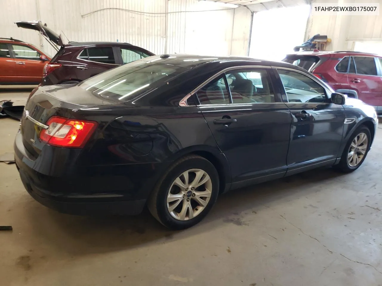 1FAHP2EWXBG175007 2011 Ford Taurus Sel