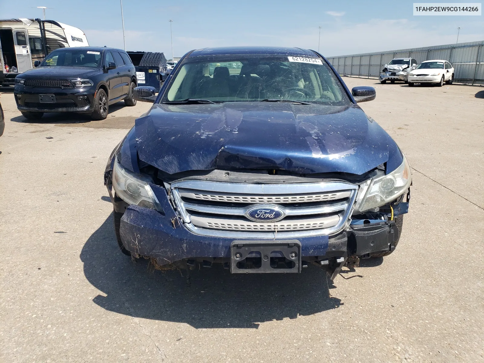 1FAHP2EW9CG144266 2012 Ford Taurus Sel