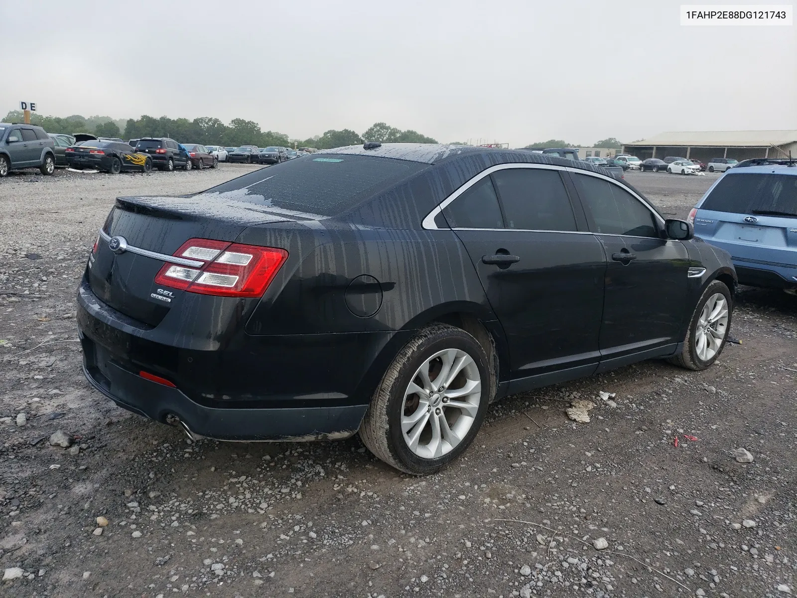 2013 Ford Taurus Sel VIN: 1FAHP2E88DG121743 Lot: 63650344