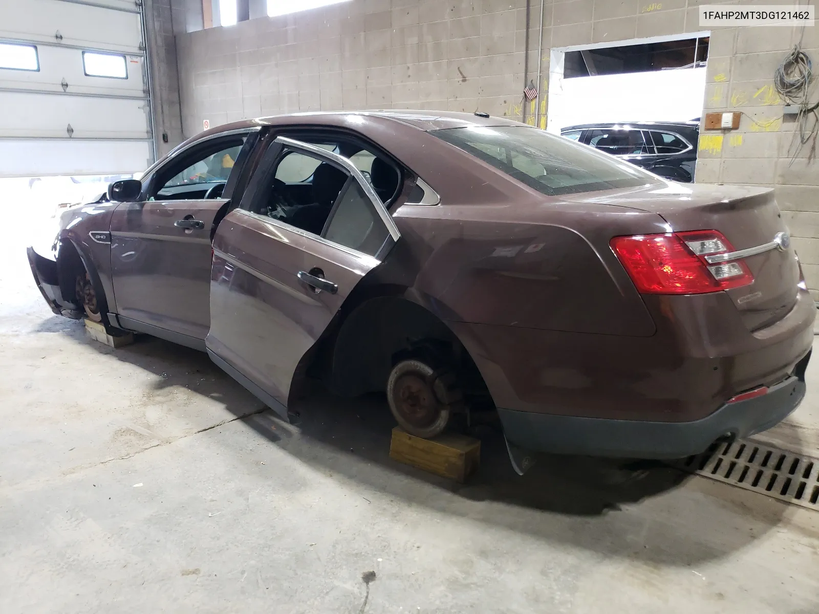 2013 Ford Taurus Police Interceptor VIN: 1FAHP2MT3DG121462 Lot: 63973224