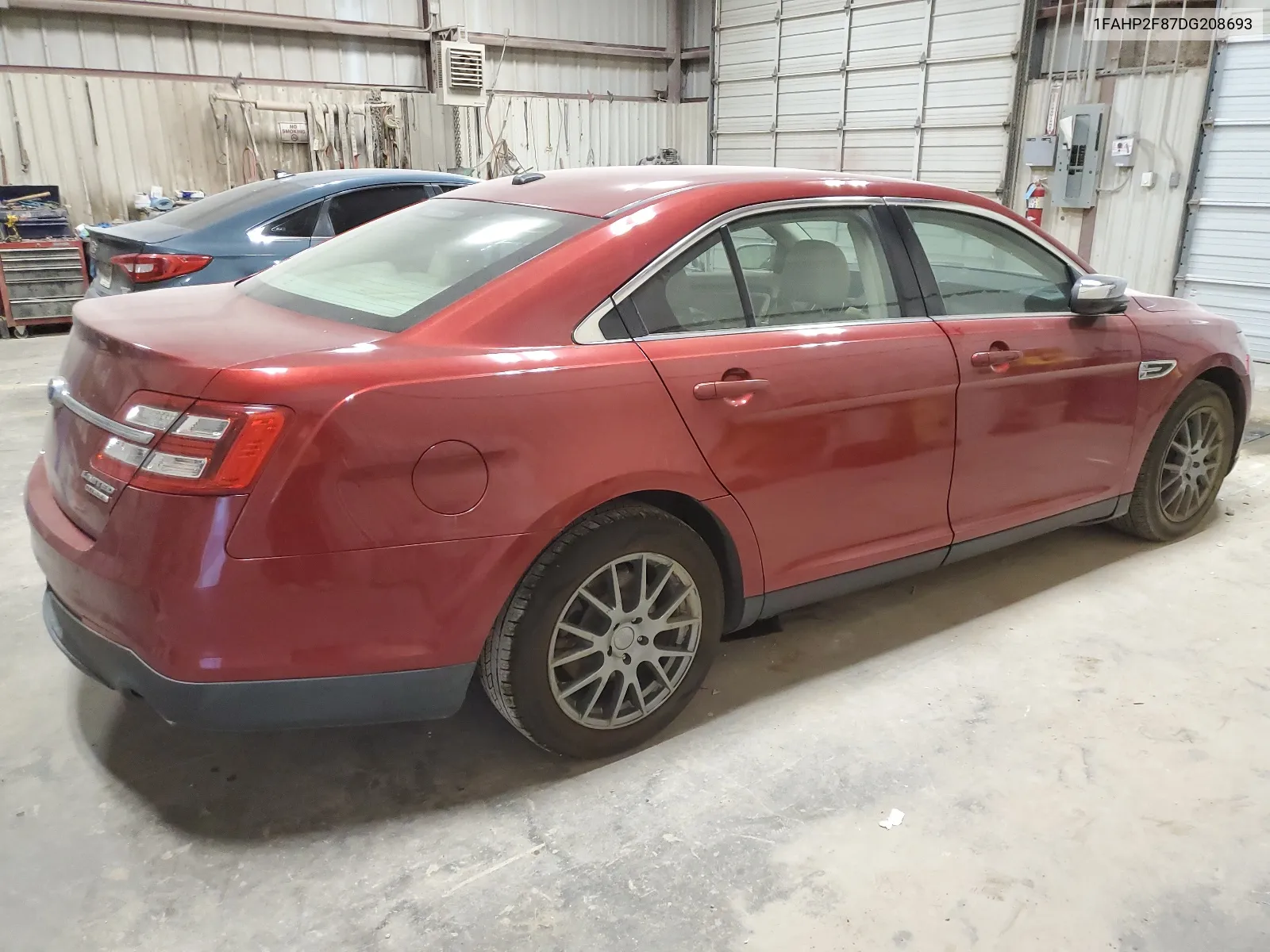 2013 Ford Taurus Limited VIN: 1FAHP2F87DG208693 Lot: 65771534