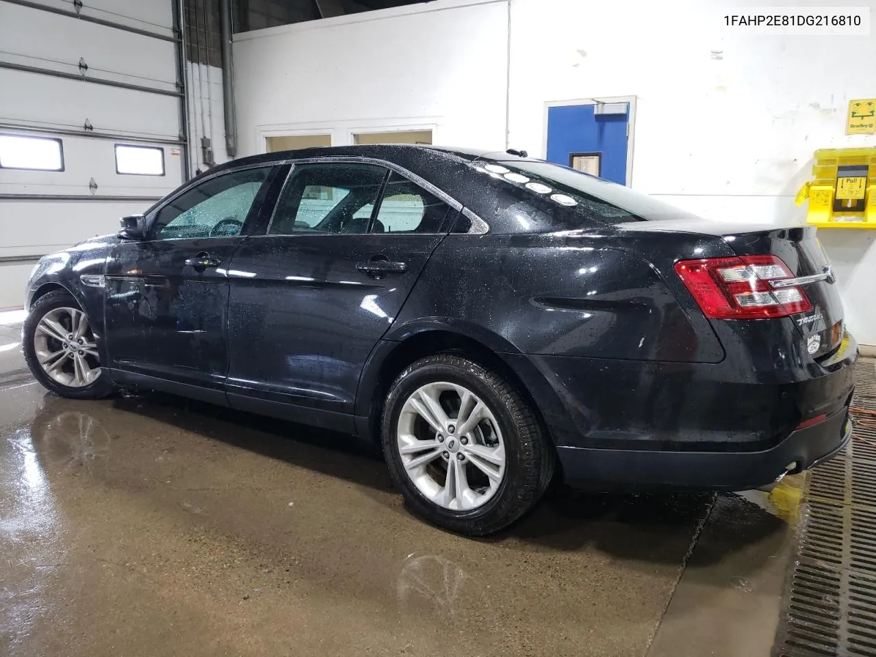 2013 Ford Taurus Sel VIN: 1FAHP2E81DG216810 Lot: 70379214