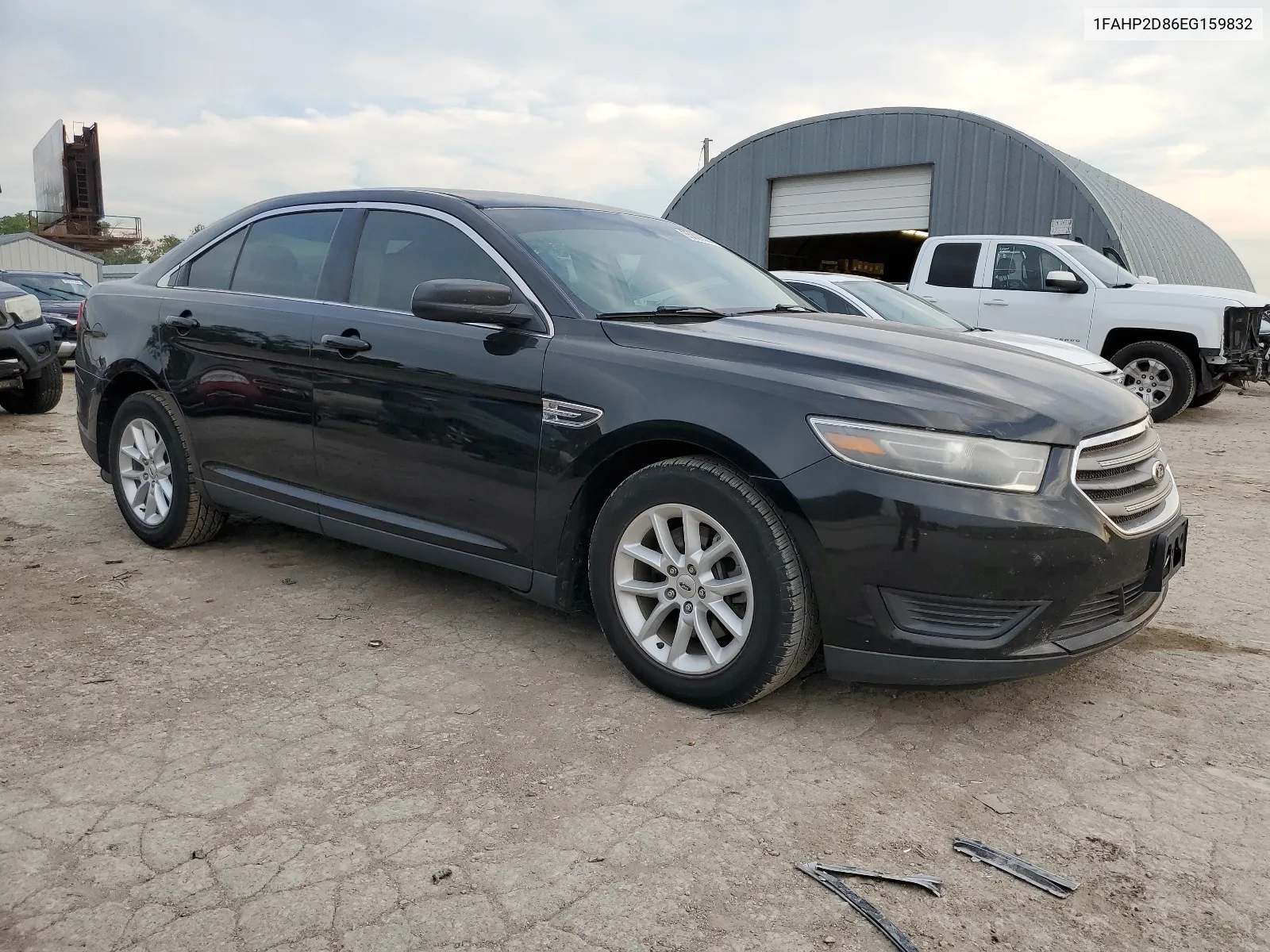 1FAHP2D86EG159832 2014 Ford Taurus Se