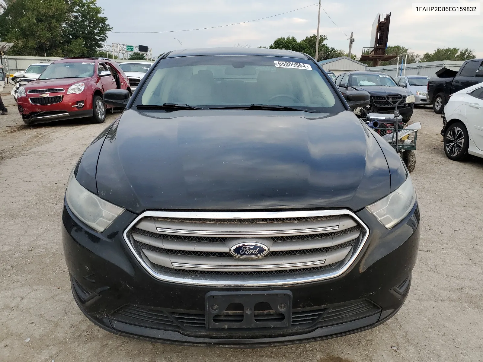 1FAHP2D86EG159832 2014 Ford Taurus Se