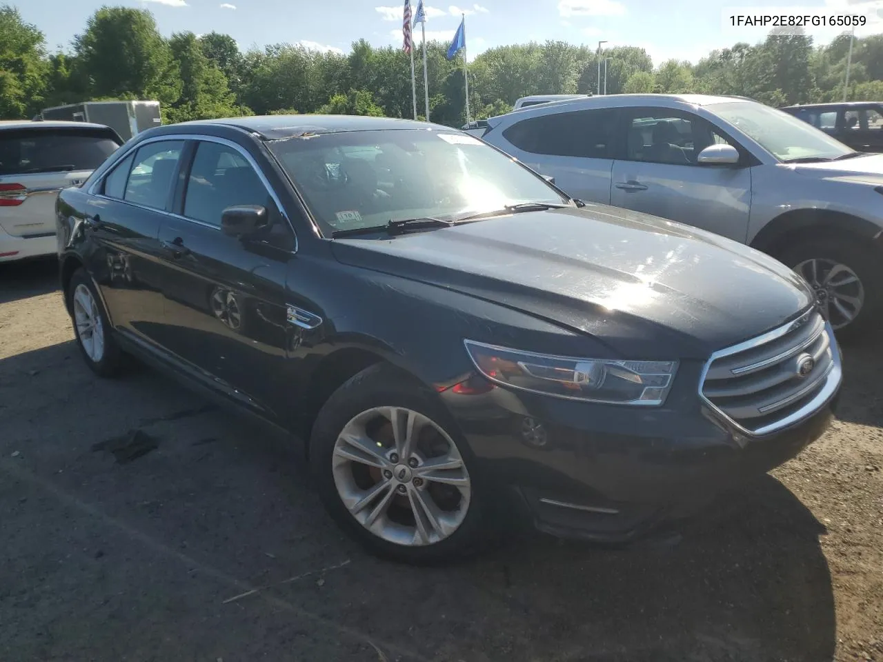 1FAHP2E82FG165059 2015 Ford Taurus Sel