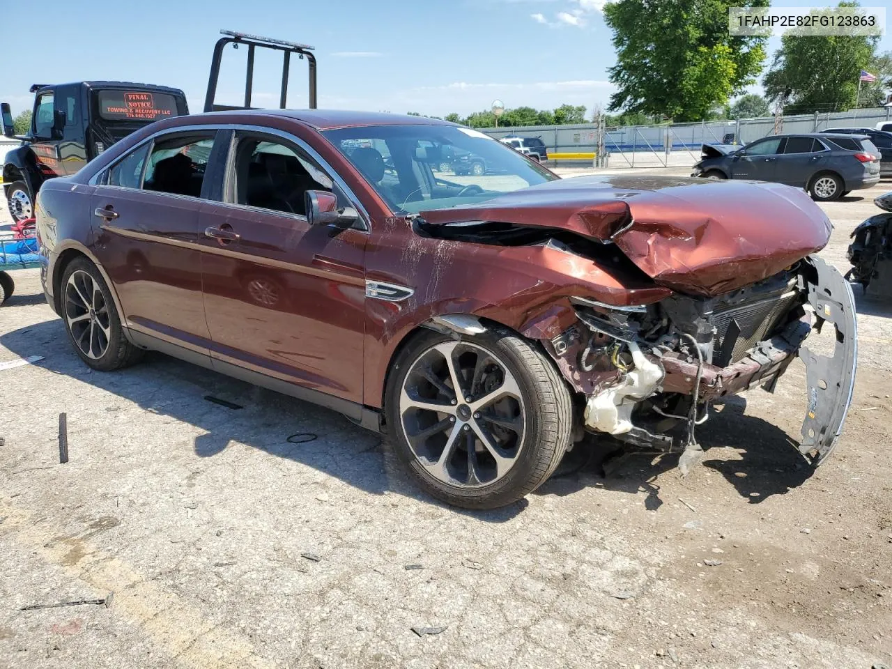 2015 Ford Taurus Sel VIN: 1FAHP2E82FG123863 Lot: 61298134