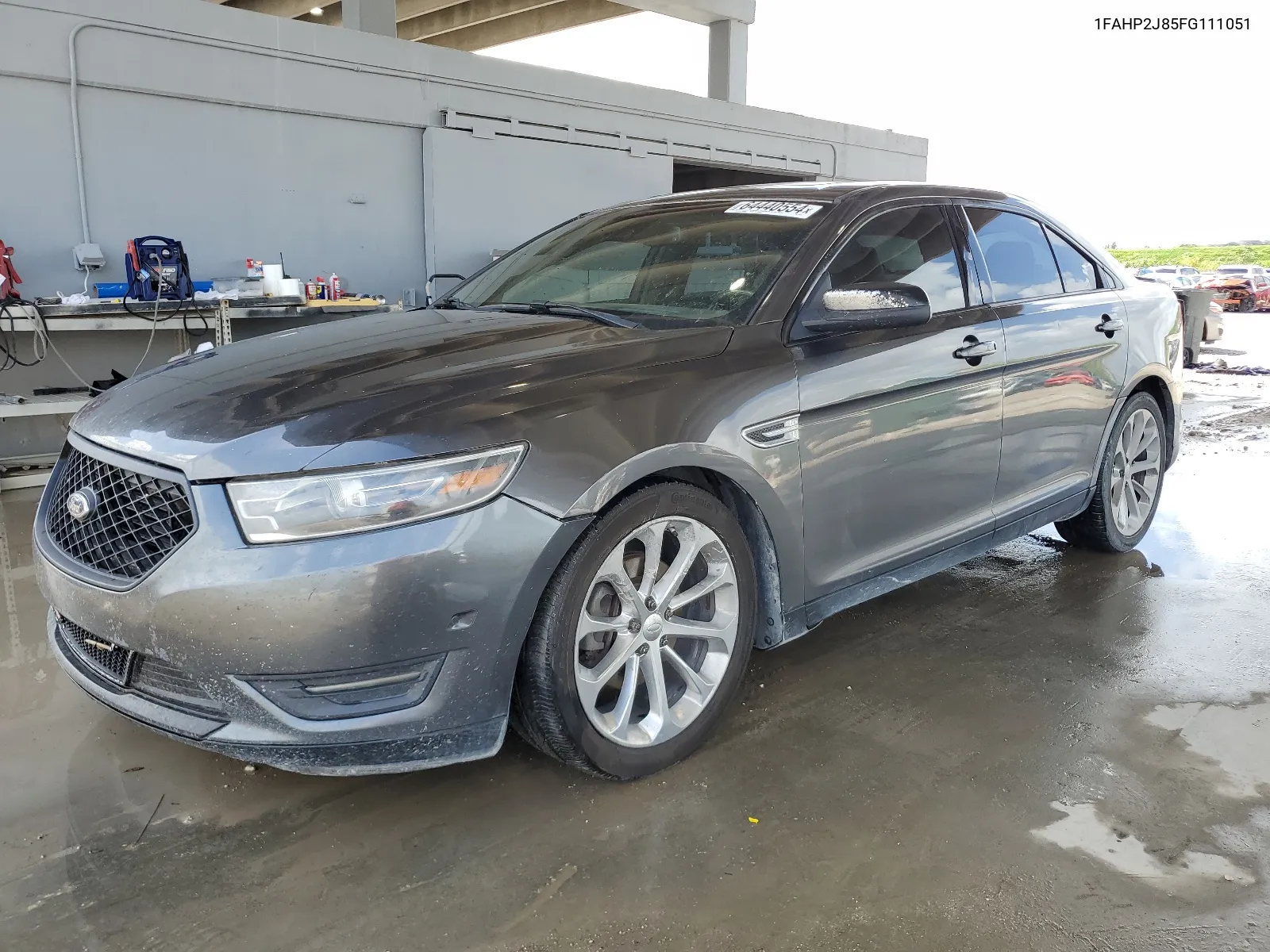 1FAHP2J85FG111051 2015 Ford Taurus Limited