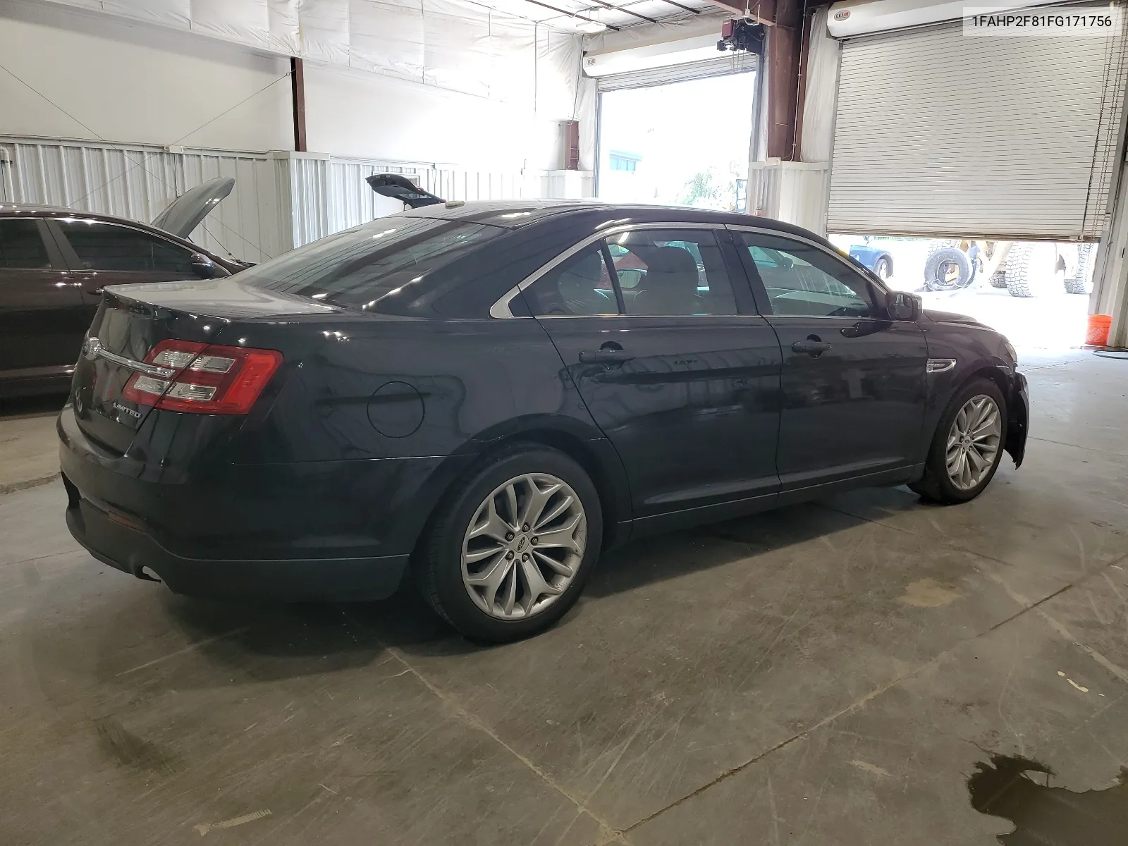 2015 Ford Taurus Limited VIN: 1FAHP2F81FG171756 Lot: 65215644