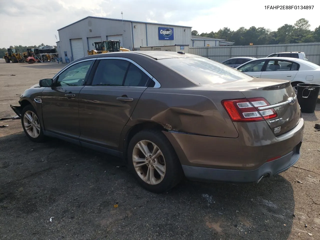 2015 Ford Taurus Sel VIN: 1FAHP2E88FG134897 Lot: 66040454