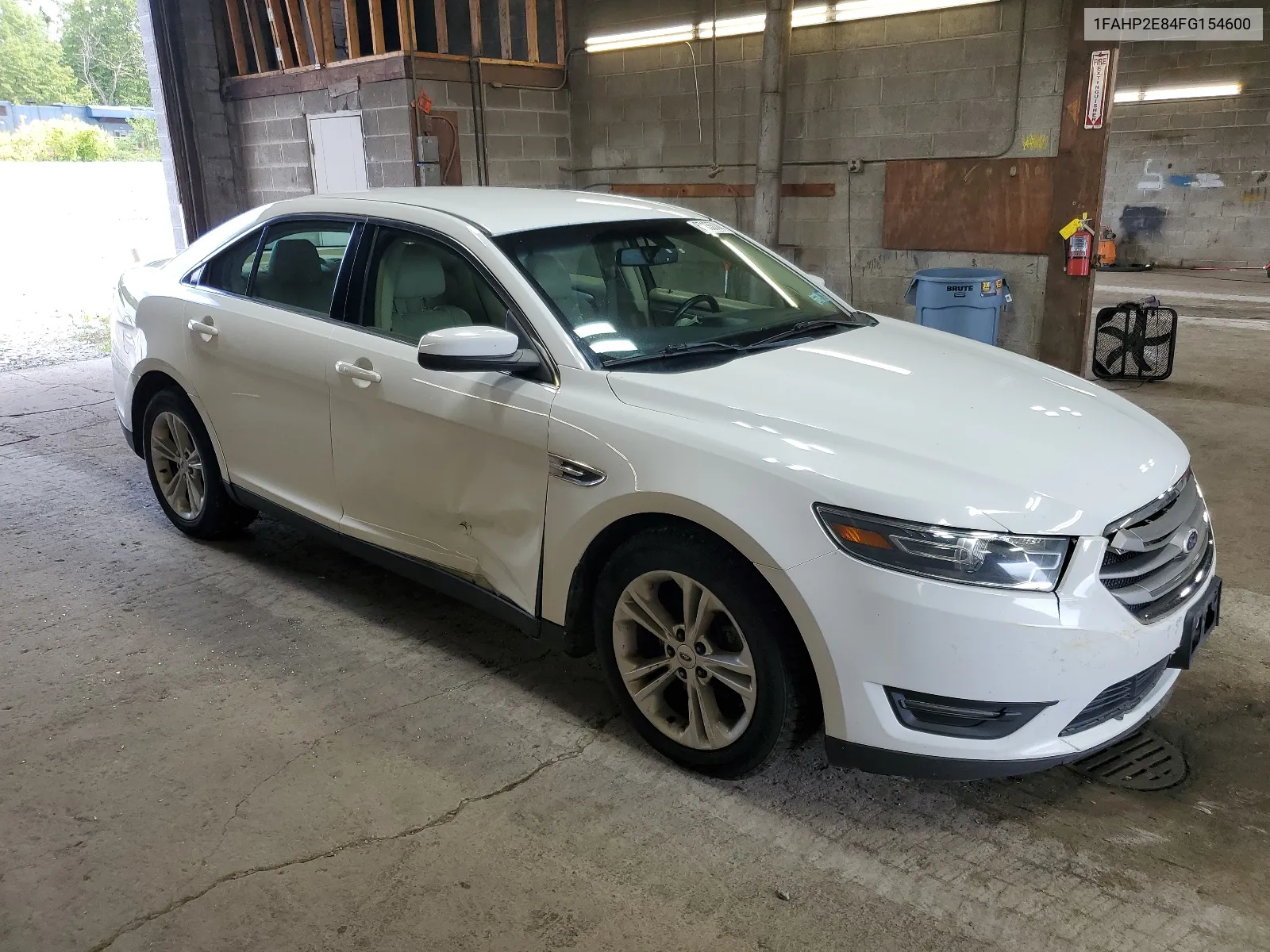 1FAHP2E84FG154600 2015 Ford Taurus Sel