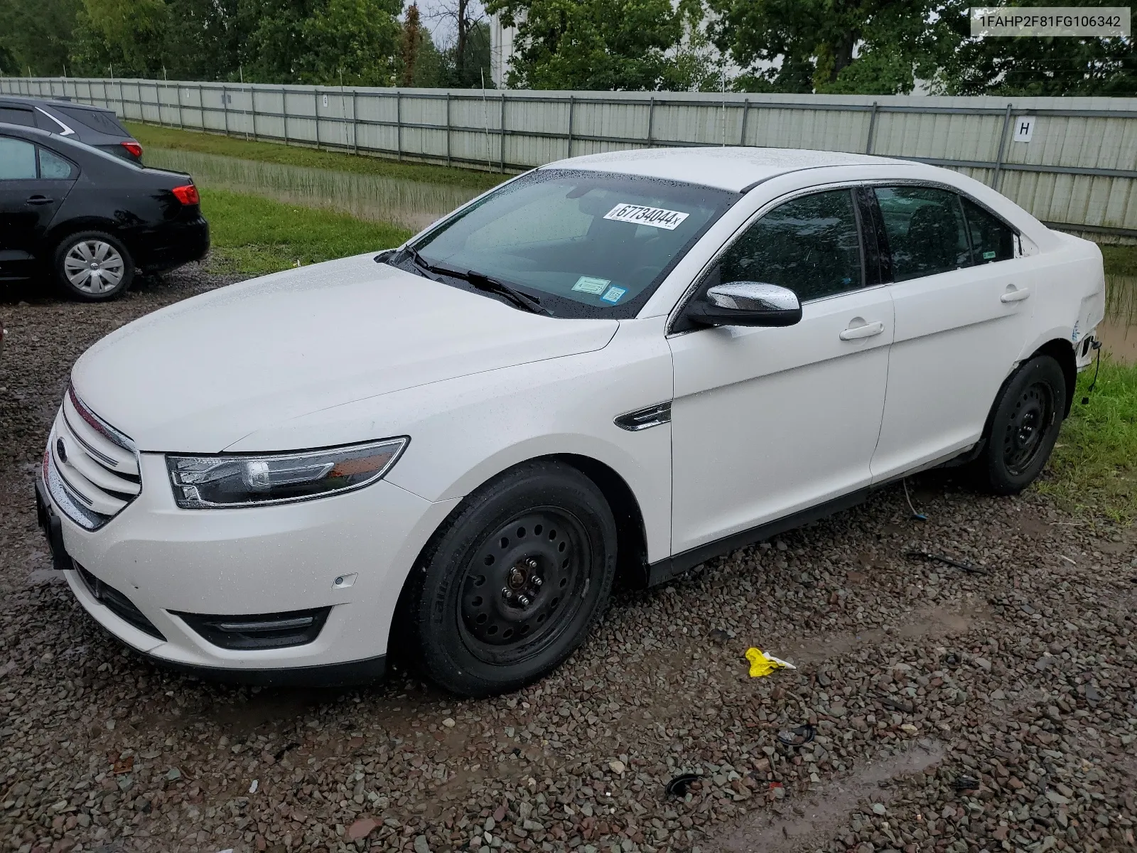 2015 Ford Taurus Limited VIN: 1FAHP2F81FG106342 Lot: 67734044