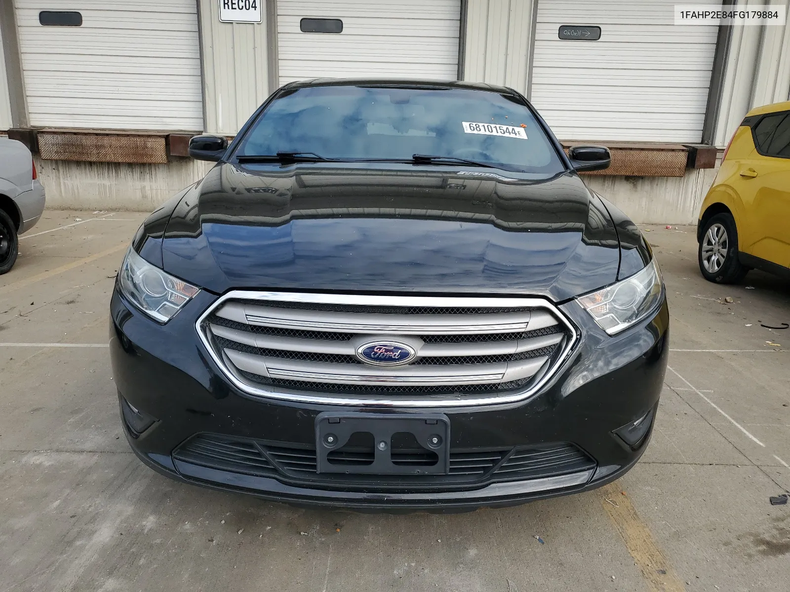 2015 Ford Taurus Sel VIN: 1FAHP2E84FG179884 Lot: 68101544