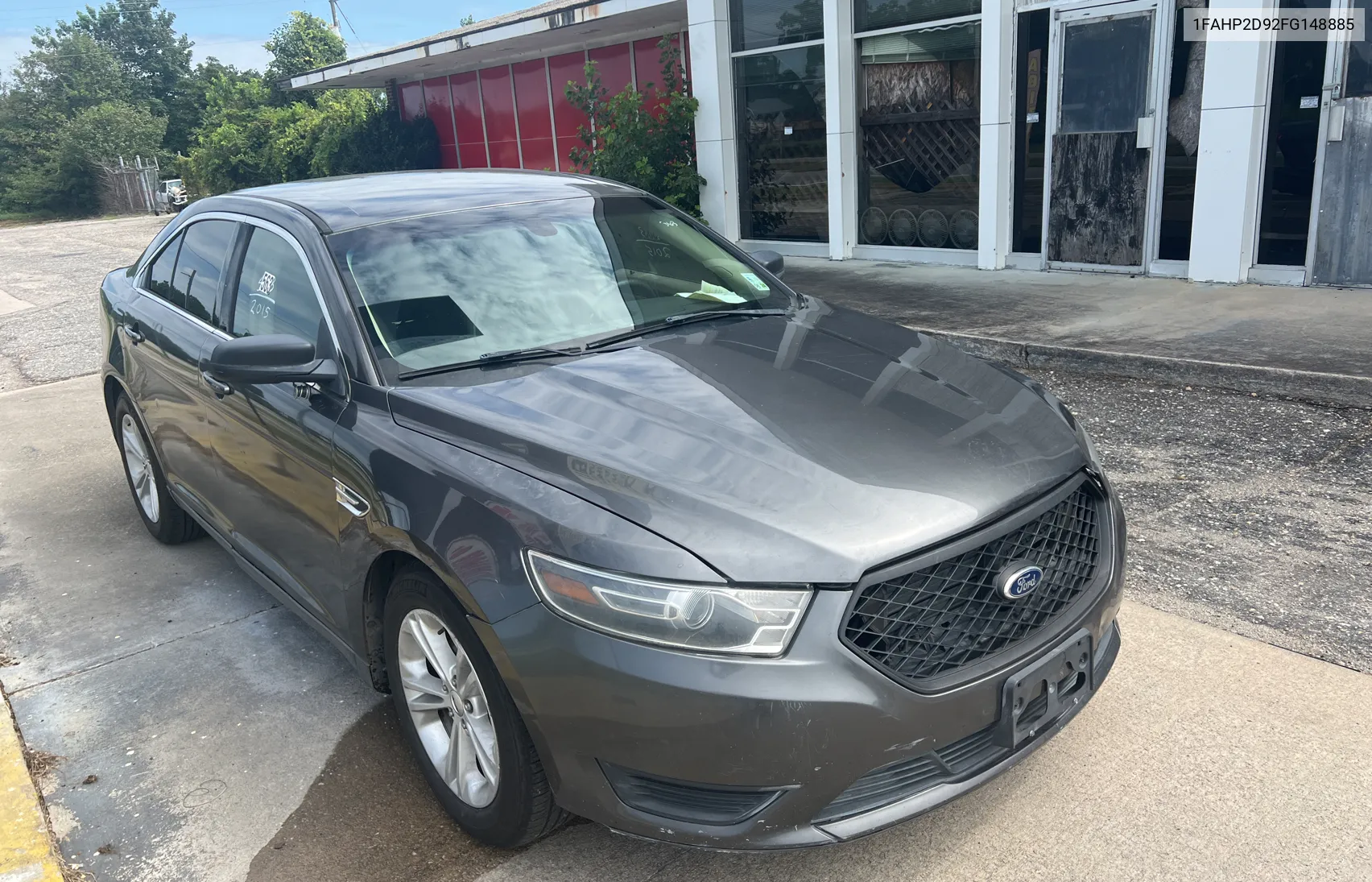 1FAHP2D92FG148885 2015 Ford Taurus Se