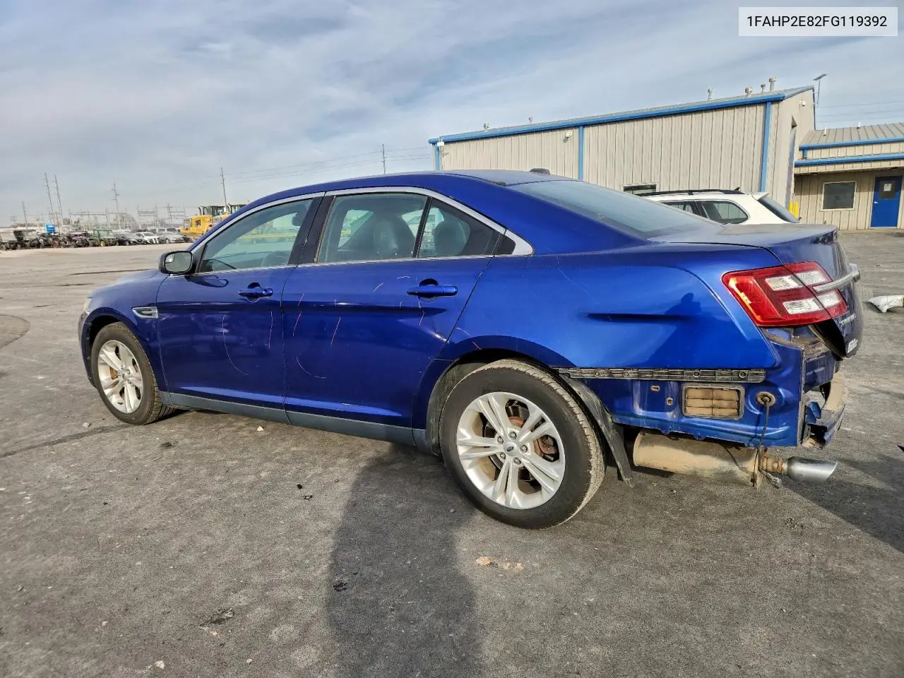 1FAHP2E82FG119392 2015 Ford Taurus Sel