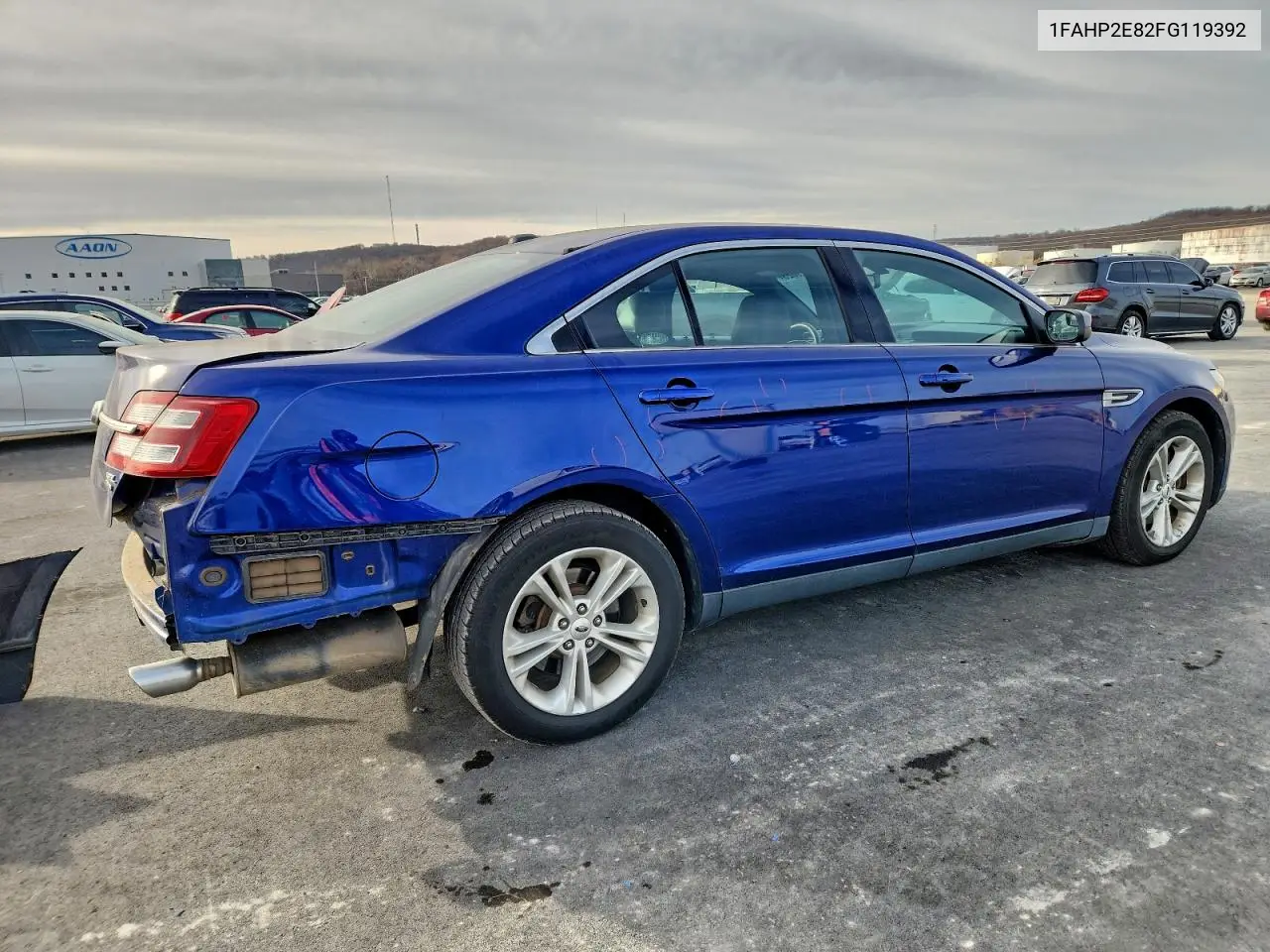 1FAHP2E82FG119392 2015 Ford Taurus Sel