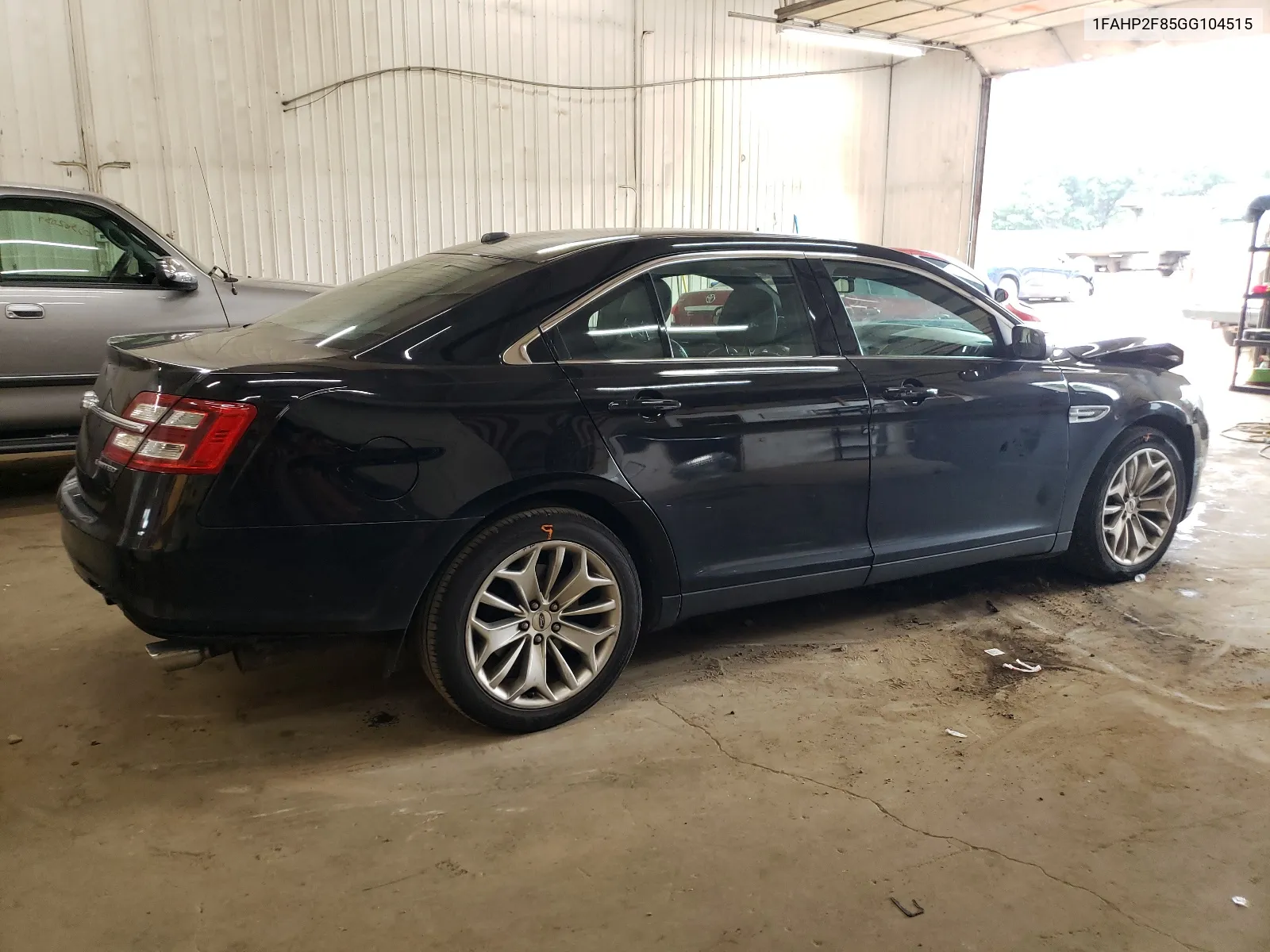 2016 Ford Taurus Limited VIN: 1FAHP2F85GG104515 Lot: 65324924