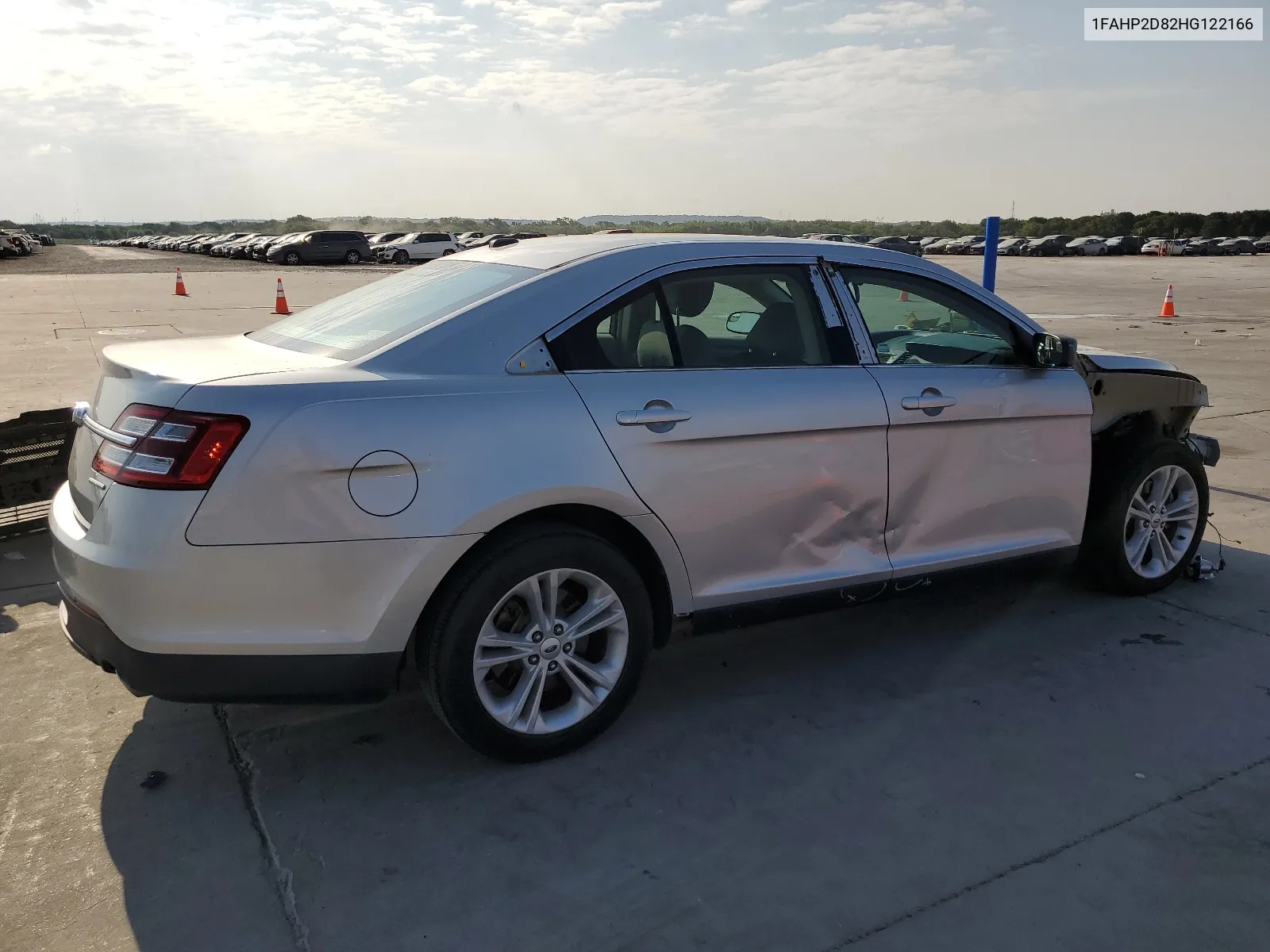 2017 Ford Taurus Se VIN: 1FAHP2D82HG122166 Lot: 63479014