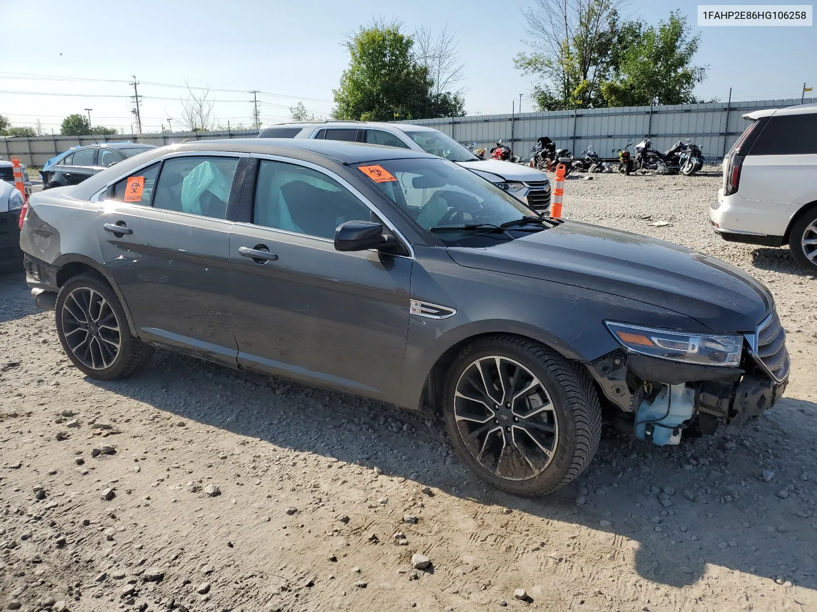 1FAHP2E86HG106258 2017 Ford Taurus Sel