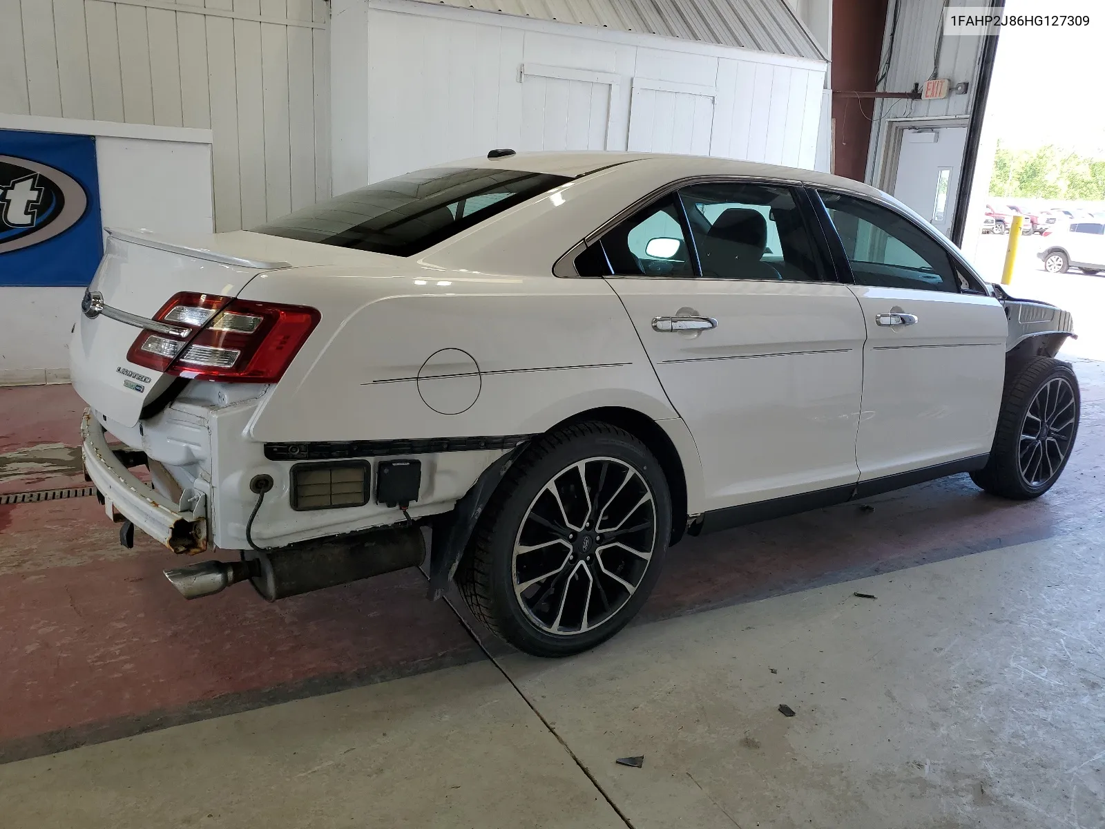 2017 Ford Taurus Limited VIN: 1FAHP2J86HG127309 Lot: 65114754