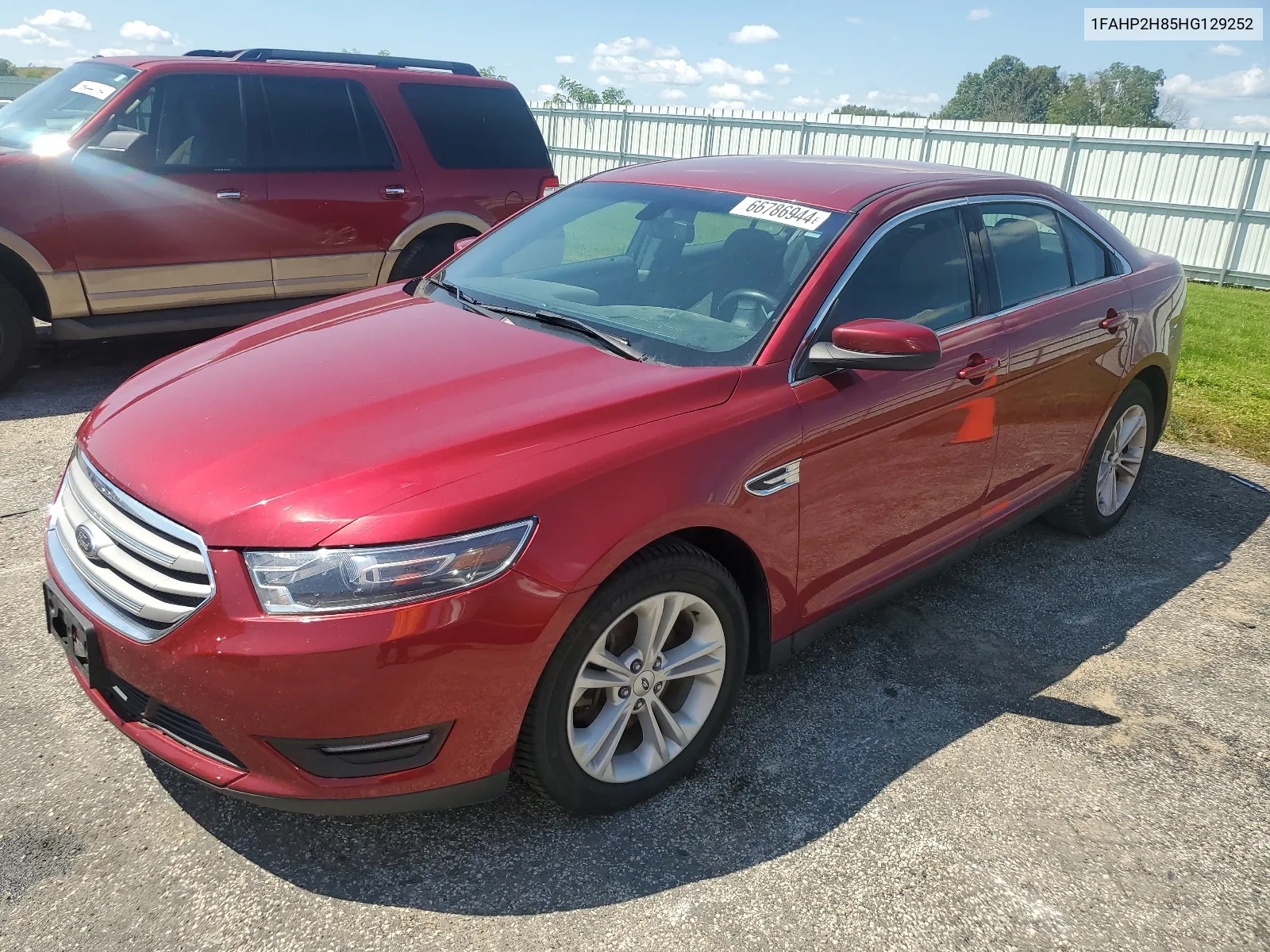 2017 Ford Taurus Sel VIN: 1FAHP2H85HG129252 Lot: 66786944