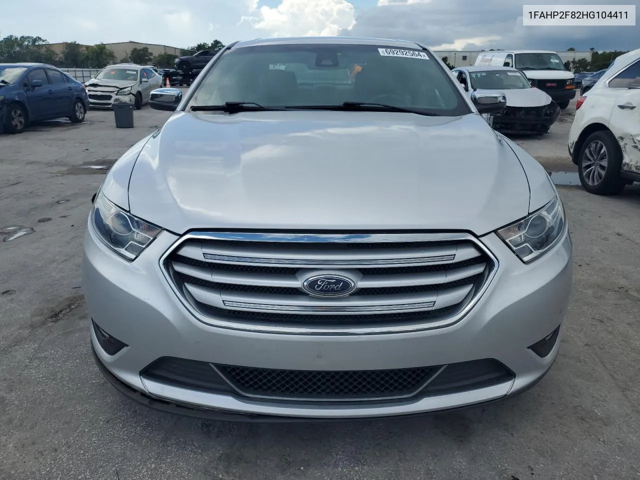 2017 Ford Taurus Limited VIN: 1FAHP2F82HG104411 Lot: 69292564