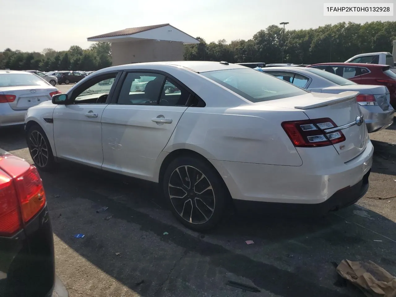 2017 Ford Taurus Sho VIN: 1FAHP2KT0HG132928 Lot: 70686254