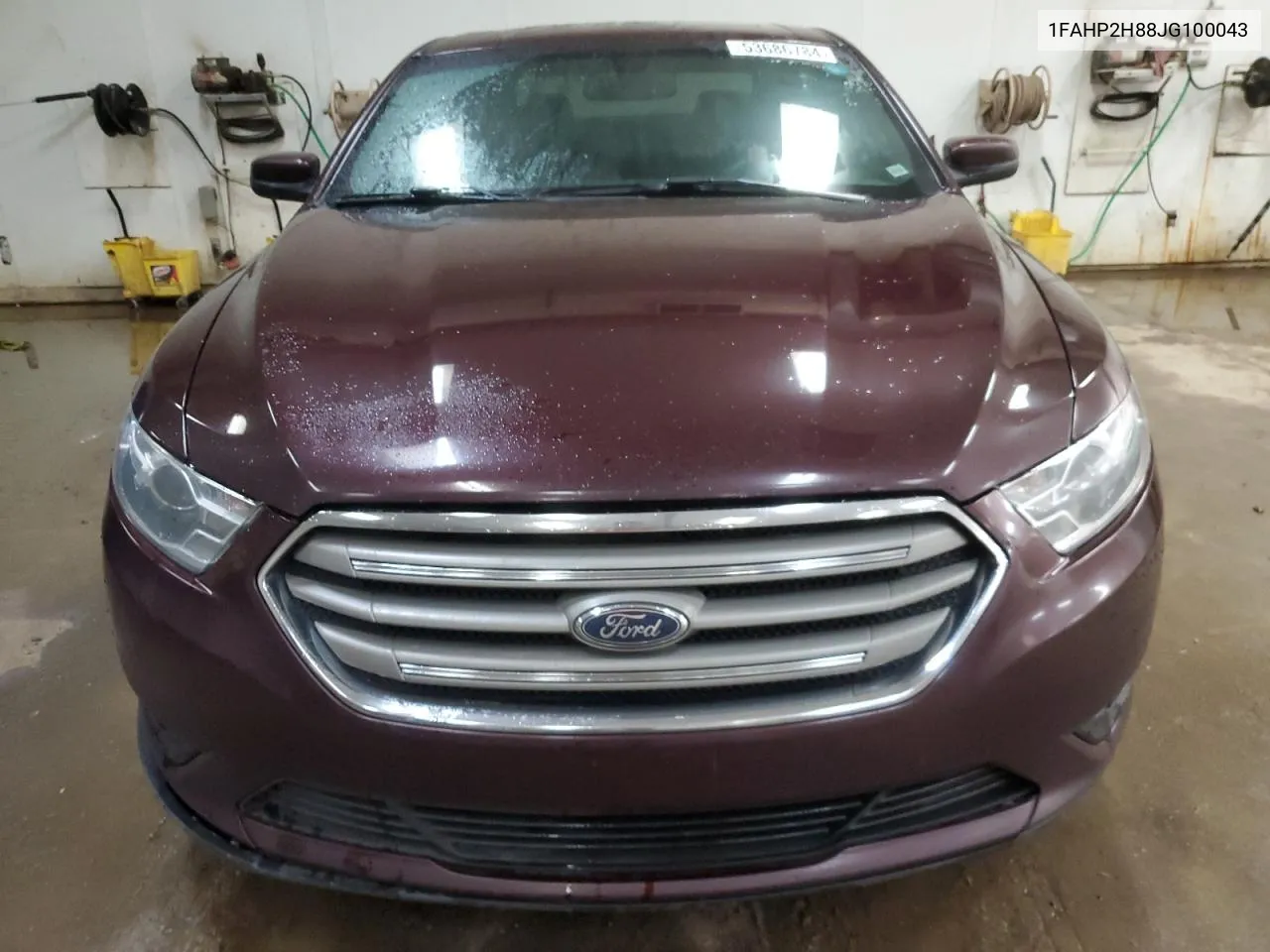 1FAHP2H88JG100043 2018 Ford Taurus Sel