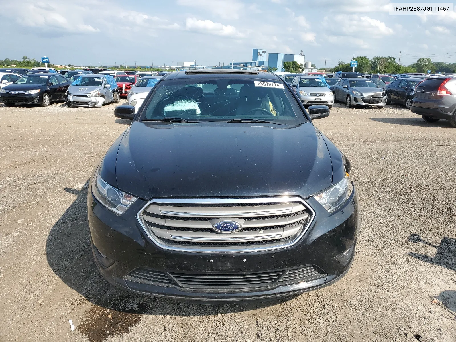 1FAHP2E87JG111457 2018 Ford Taurus Sel